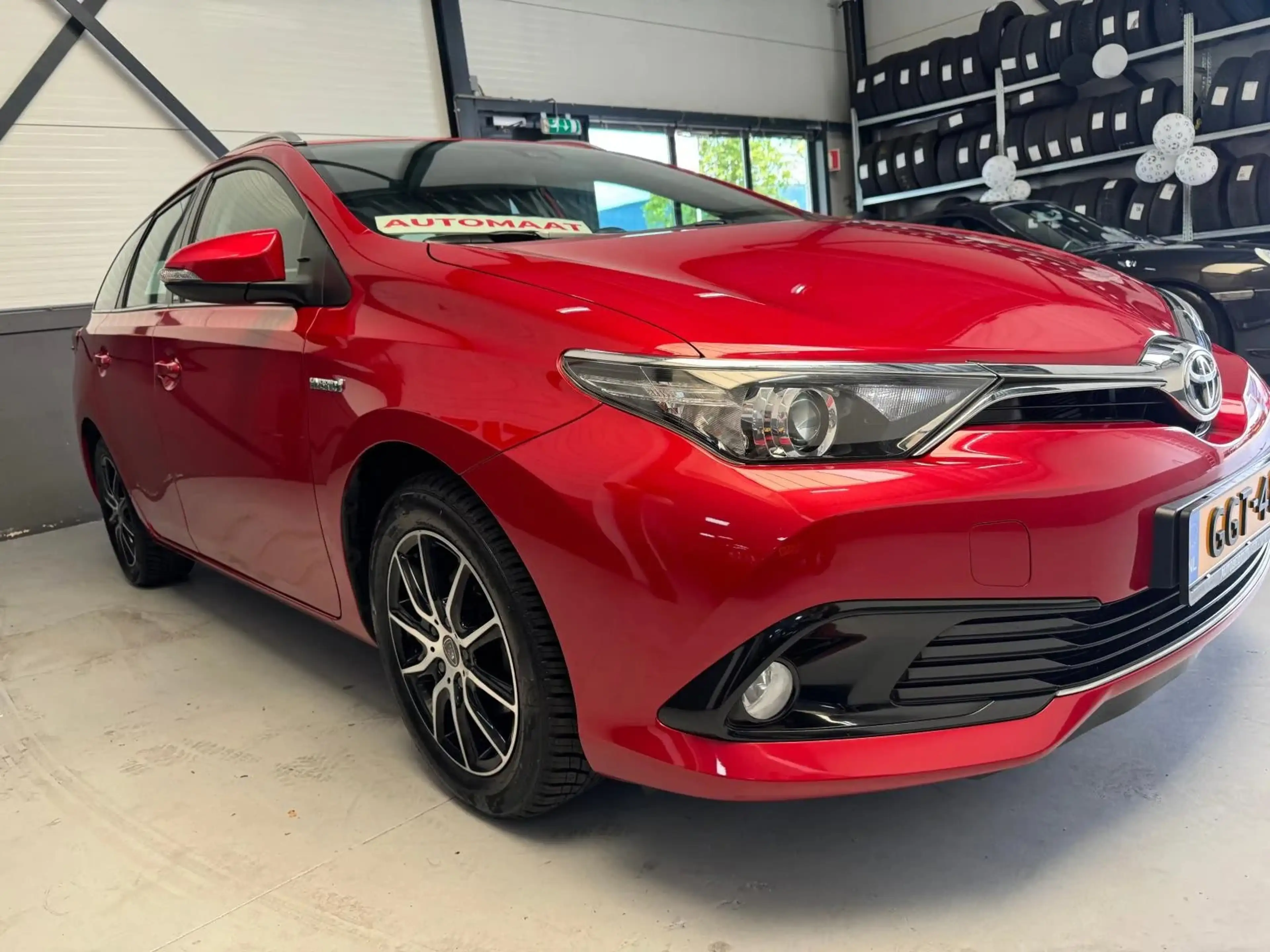 Toyota Auris Touring Sports 1.8 Hybrid Business Plus, Camera, C — photo 14