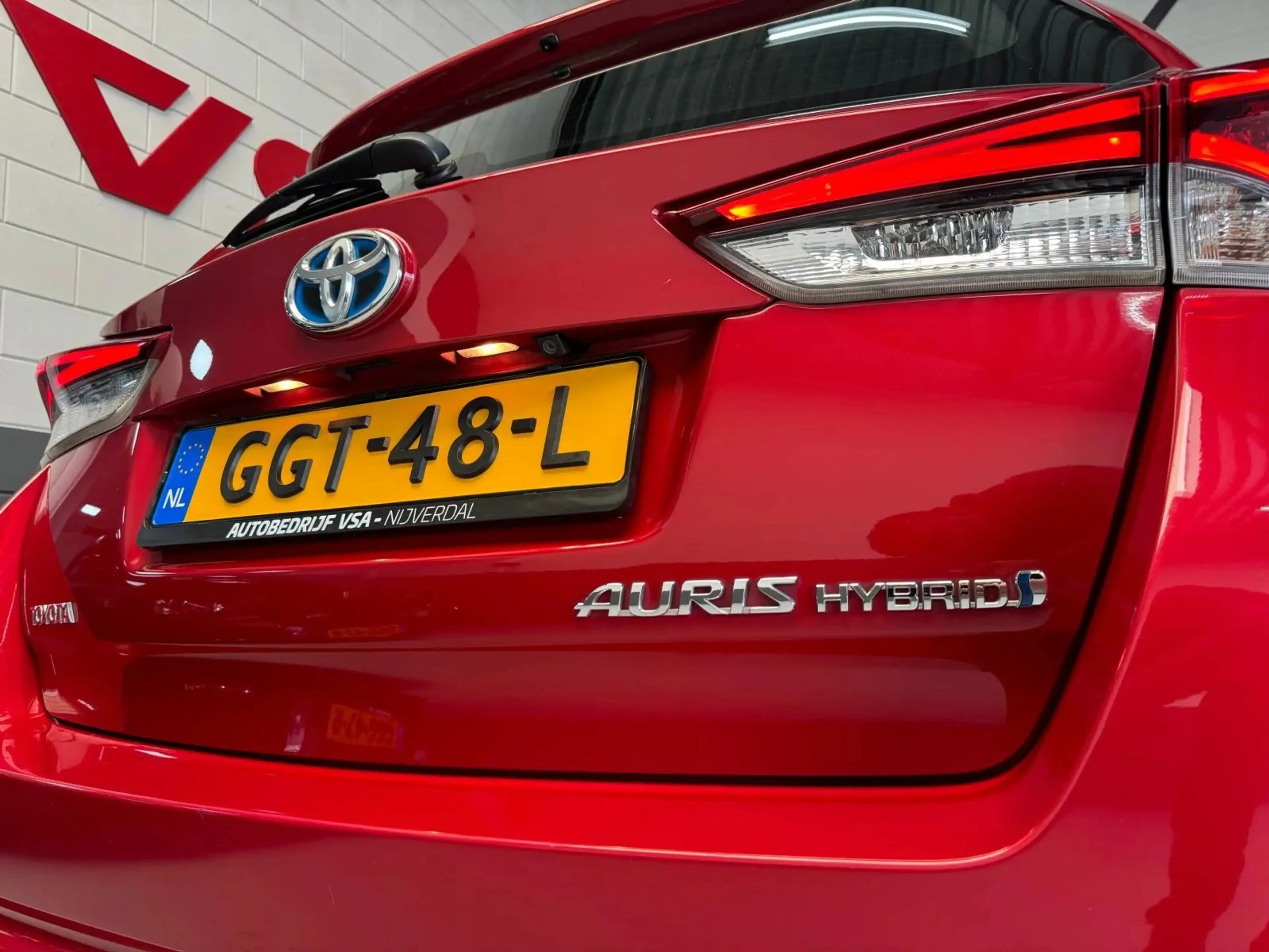 Toyota Auris Touring Sports 1.8 Hybrid Business Plus, Camera, C — photo 10