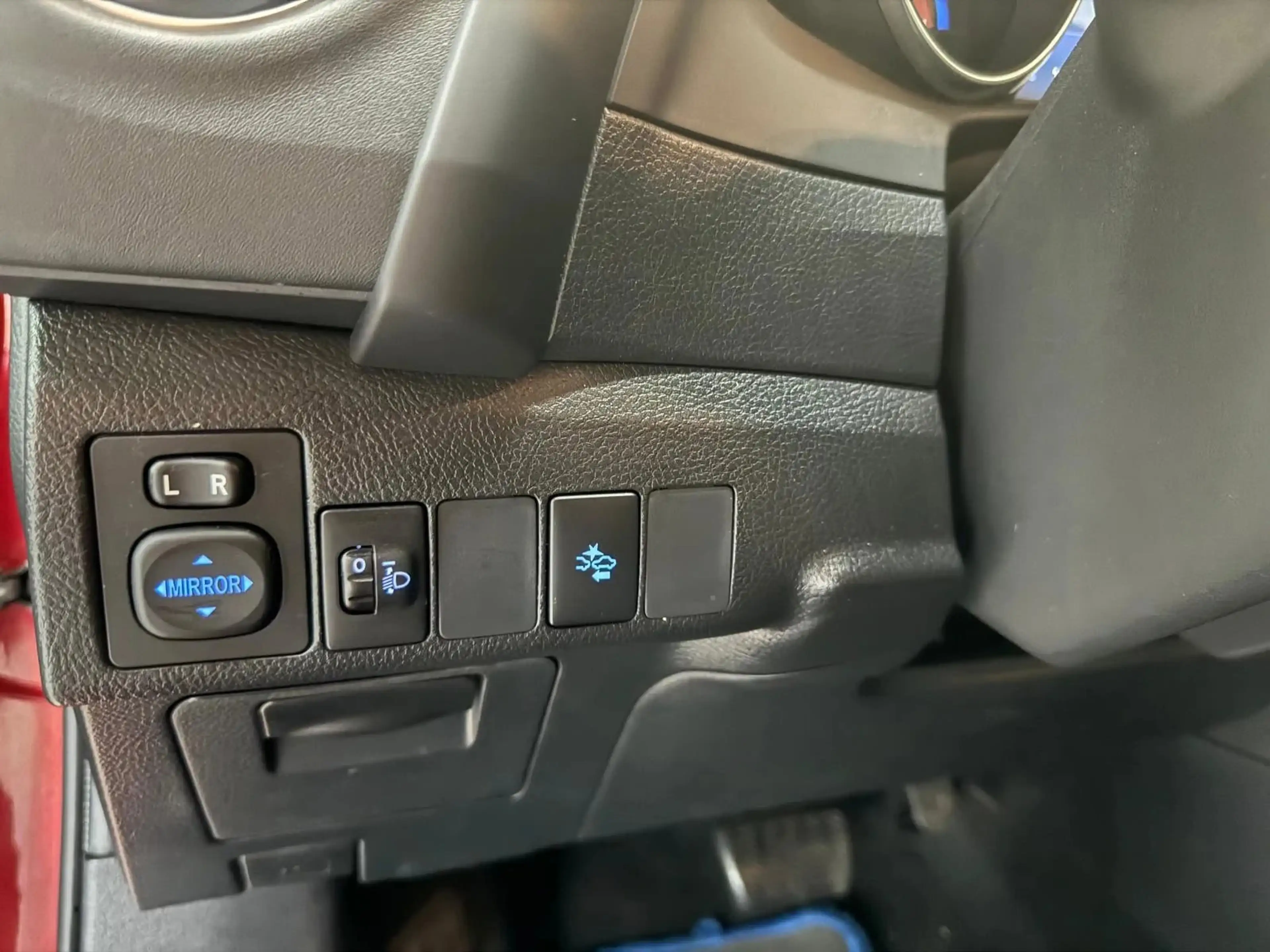 Toyota Auris Touring Sports 1.8 Hybrid Business Plus, Camera, C — photo 17