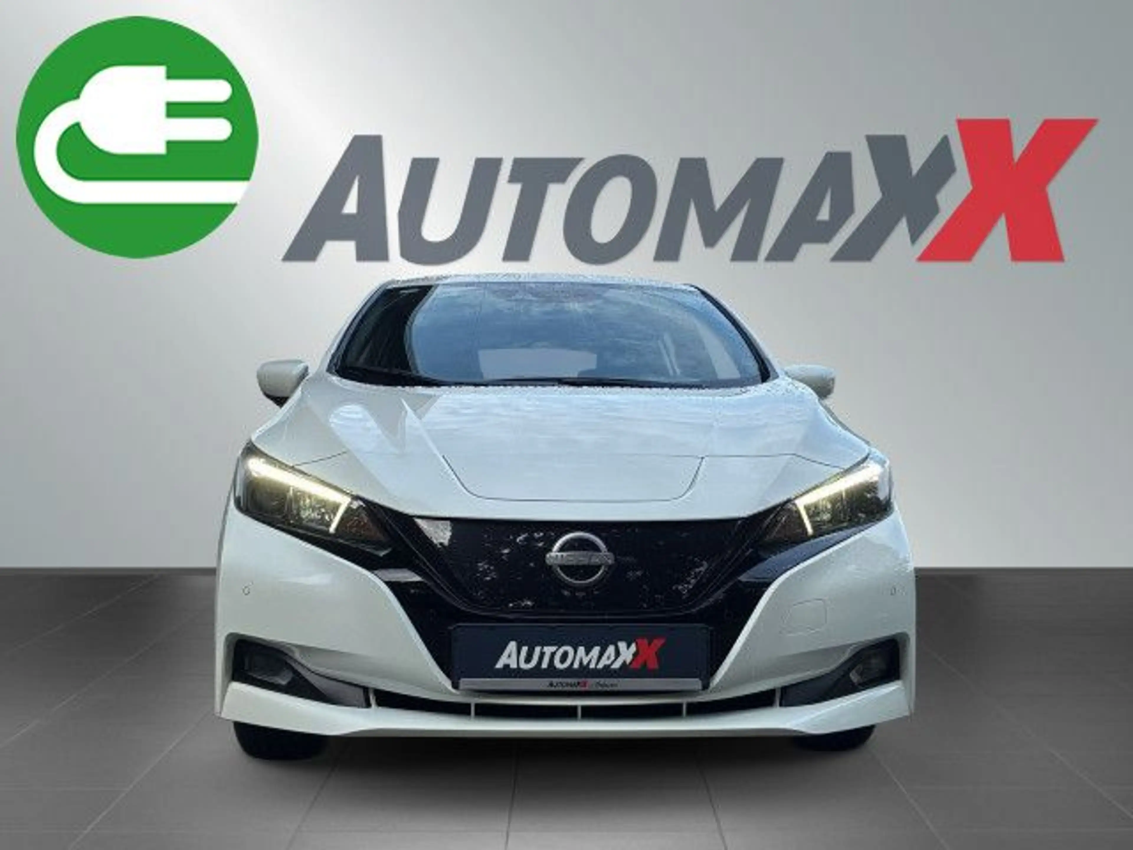 Nissan Leaf 39 kWh N-Connecta WinterP Navi Bluetooth — photo 9