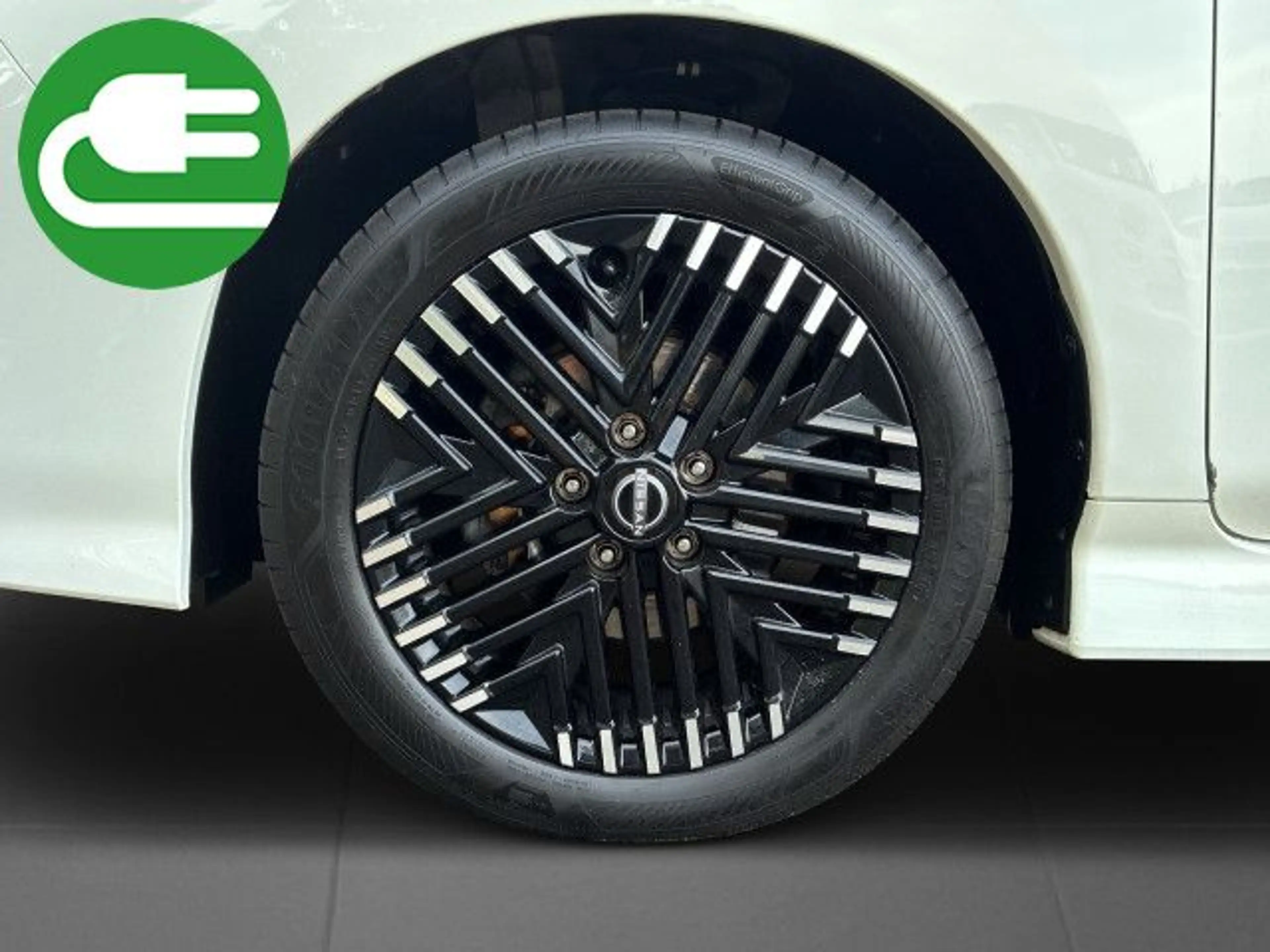 Nissan Leaf 39 kWh N-Connecta WinterP Navi Bluetooth — photo 10