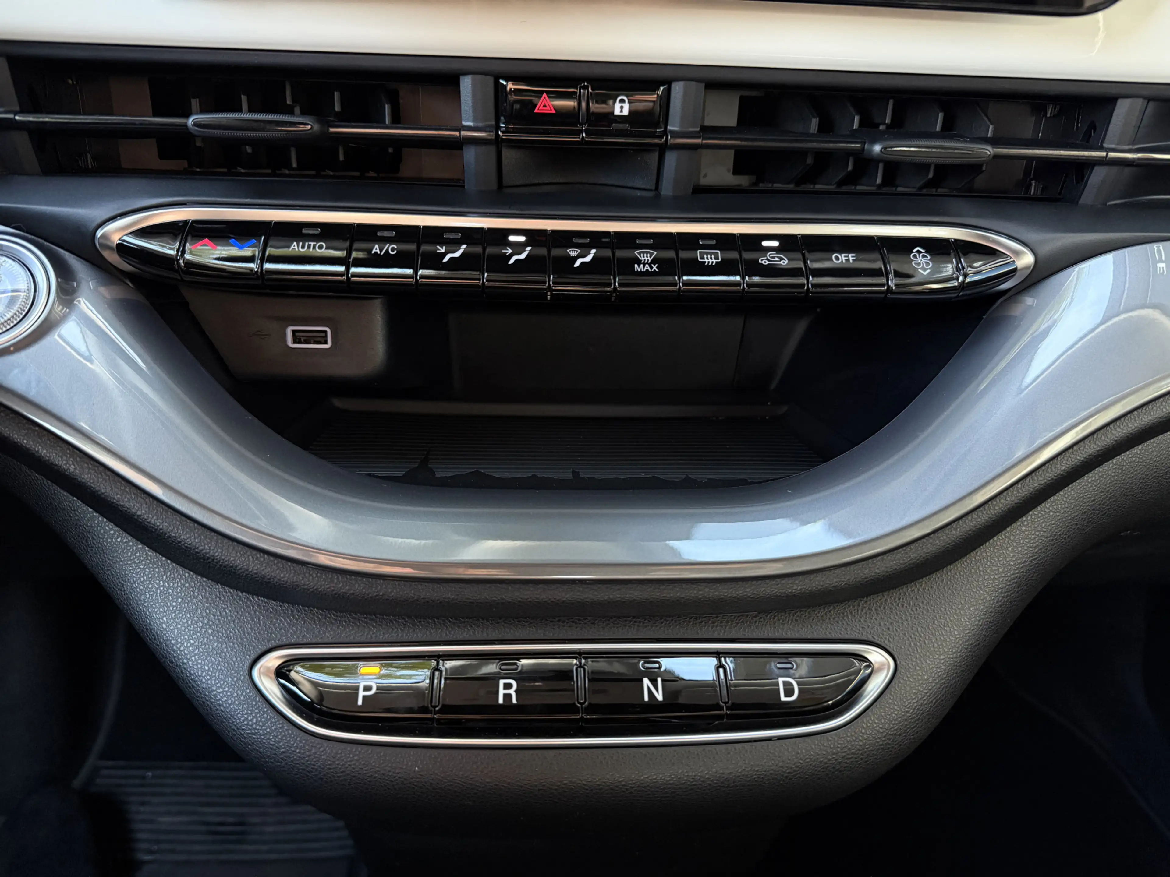 Fiat 500C Urban 42 kWh | SOH 98.43% | all season banden | st — photo 32