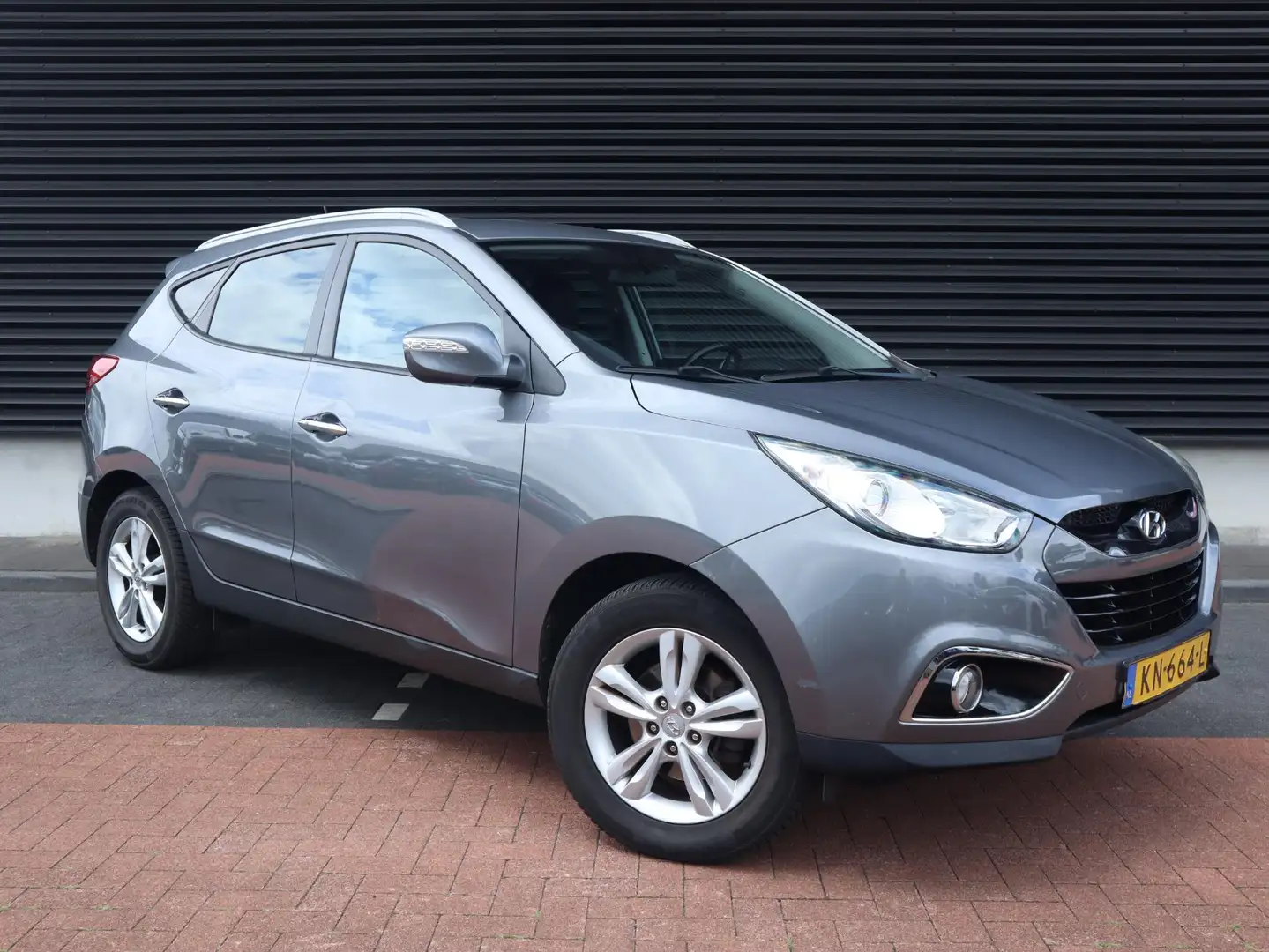 Hyundai iX35 2.0i Style | Cruise | Clima | Keyless start+entry Grijs - 2