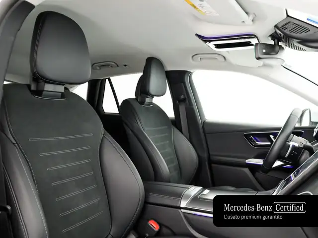 Mercedes-Benz GLC view 10