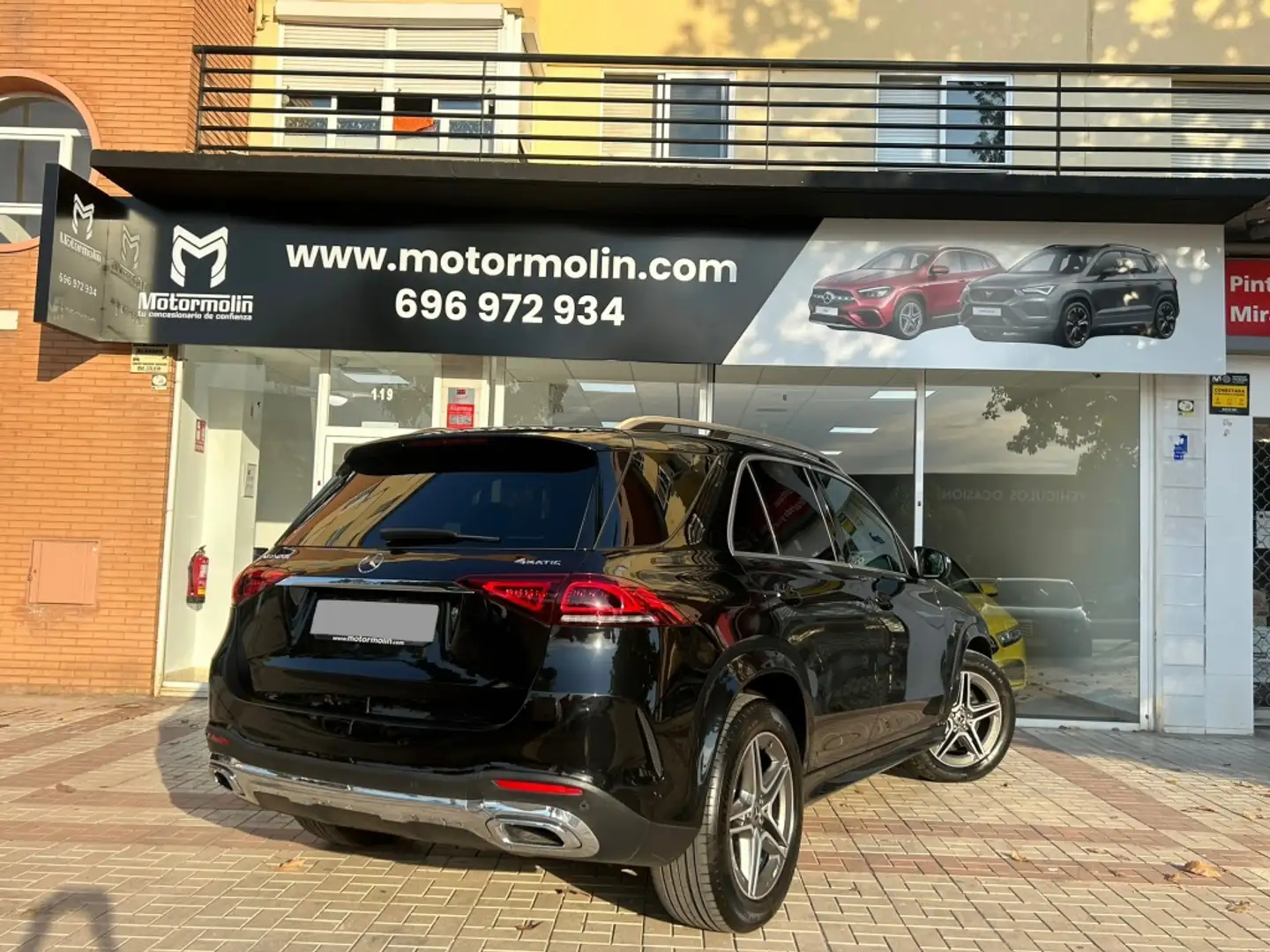 Mercedes-Benz GLE 450 4Matic Aut. Negro - 2