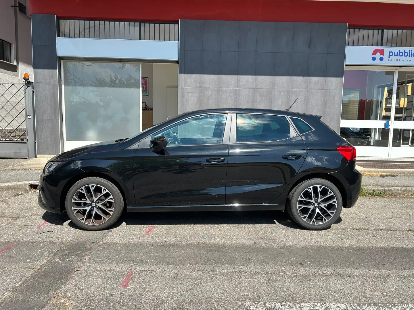 SEAT Ibiza 1.0 EcoTSI 95 CV 5p. BLACK EDITION ANNIV. Nero - 2