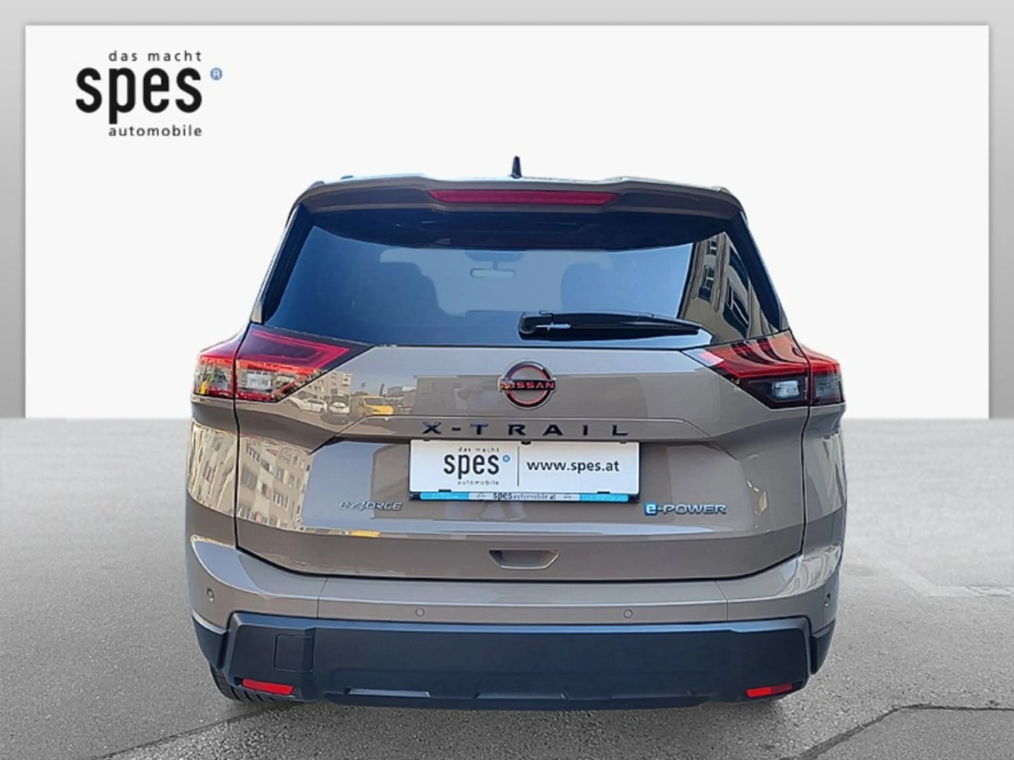 Nissan X-Trail e-POWER e-4ORCE N-Trek 4x4 — photo 6