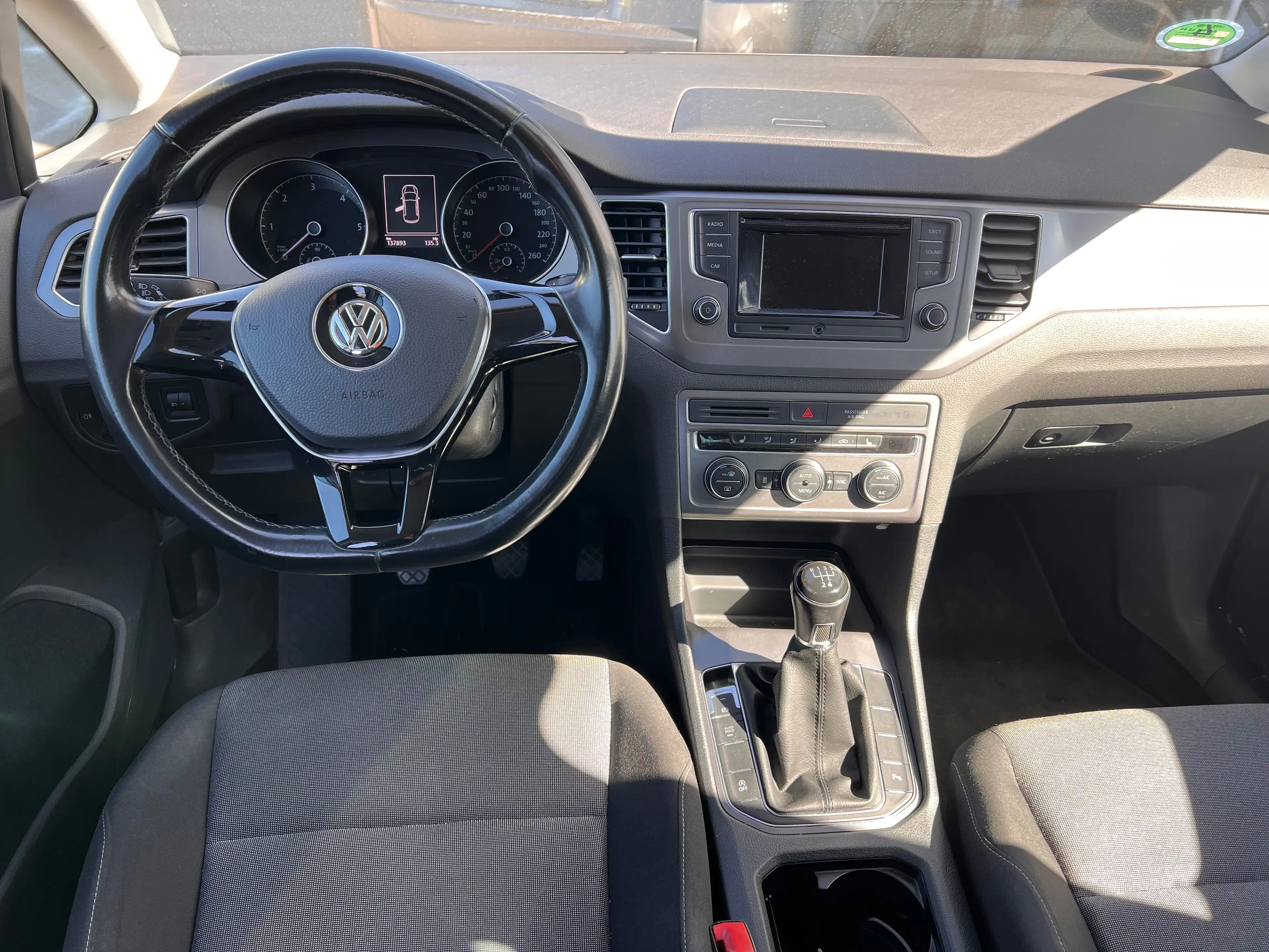 Volkswagen Golf Sportsvan Trendline BMT/Start-Stop — photo 8