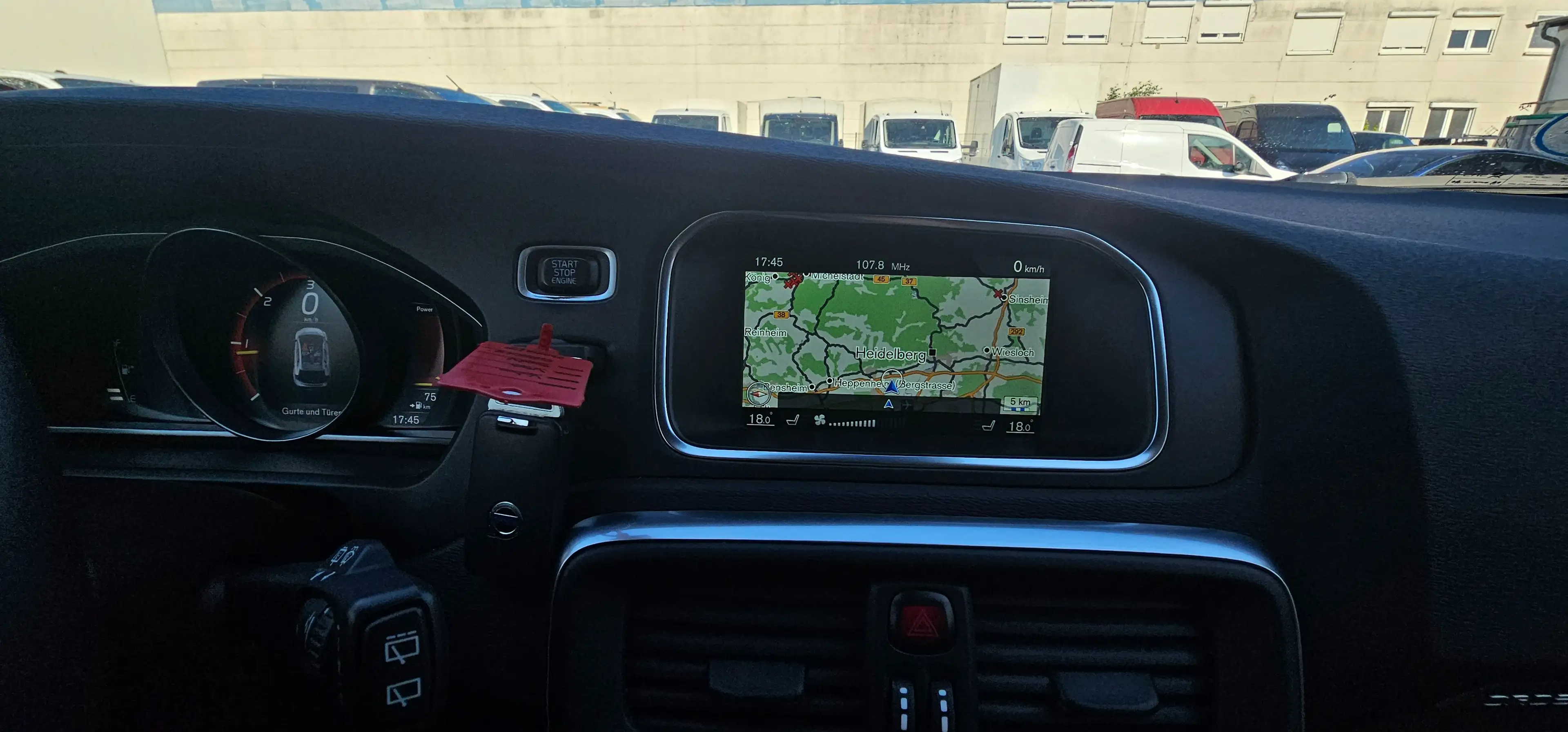 Volvo V40 Cross Country Momentum Navi*Spurhalteassistent*Schildererkennung — photo 14
