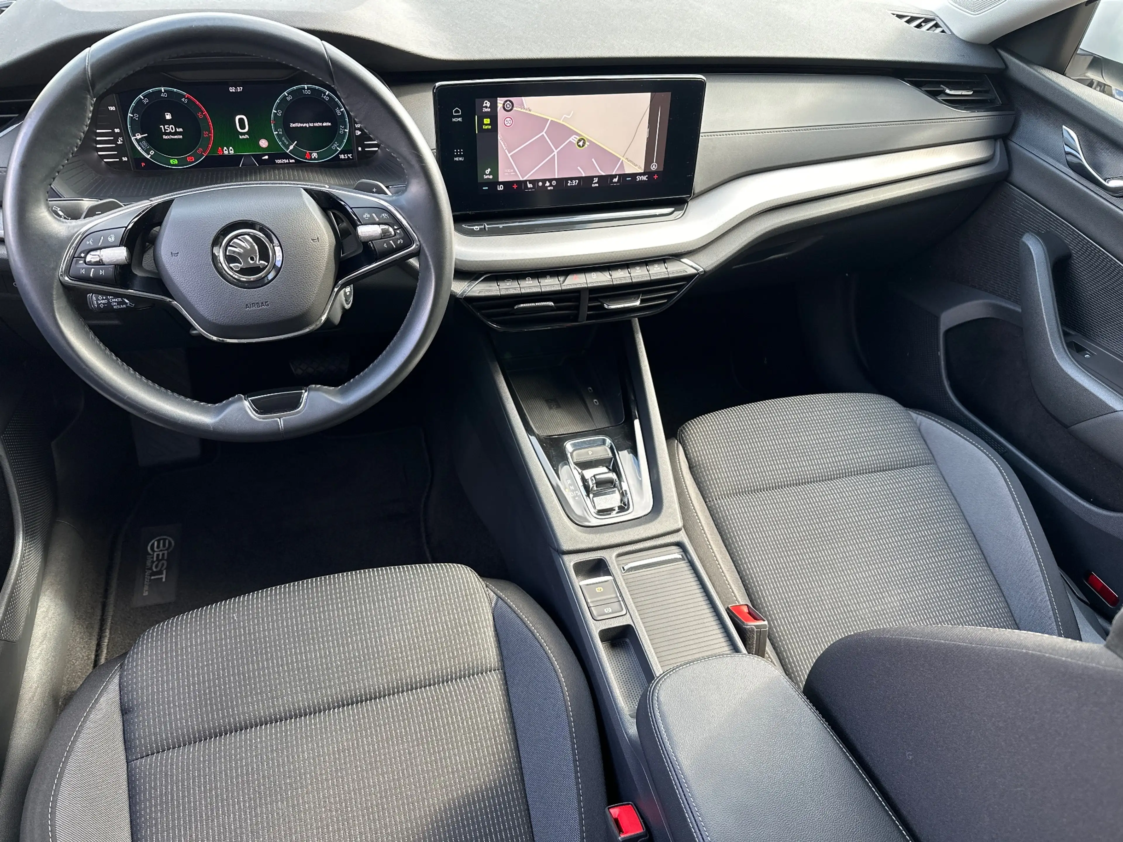Skoda Octavia Combi 2.0 TDI DSG Ambition NAV+LED+ACC+KESSY+SHZ — photo 12