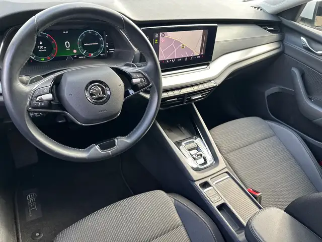 Skoda Octavia view 9