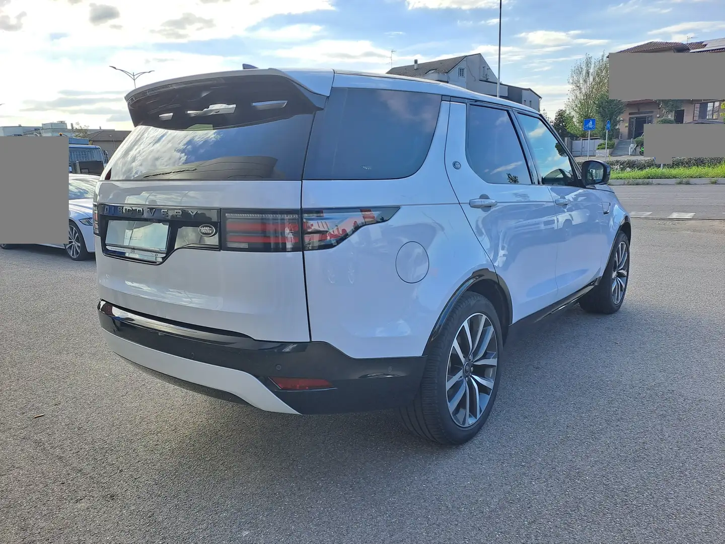 Land Rover Discovery Discovery 5 2.0 i4 R-Dynamic SE awd 300cv conto v. Bianco - 2