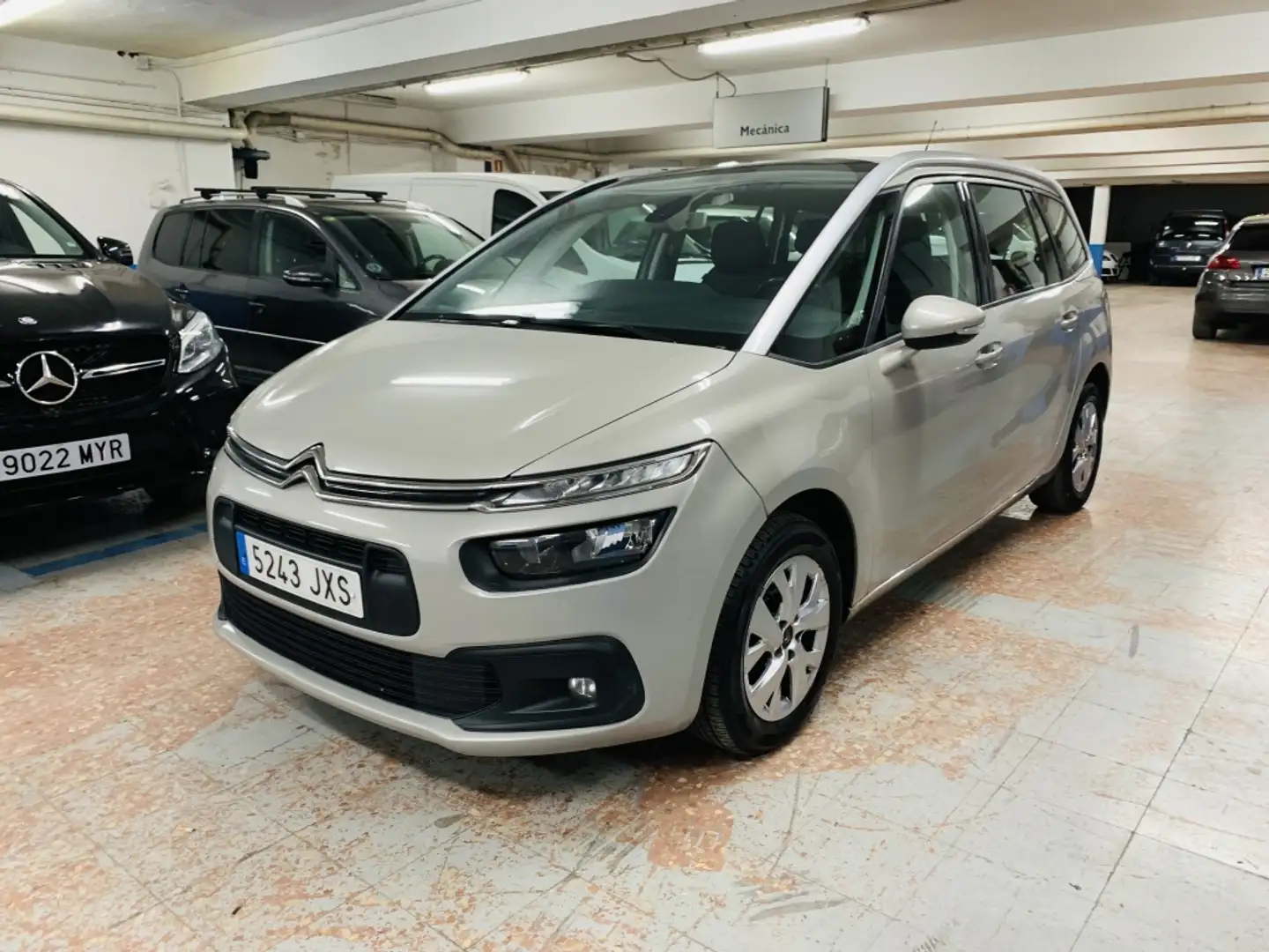 Citroen C4 Grand Picasso 1.6BlueHDI S&S Shine 120 Gris - 1