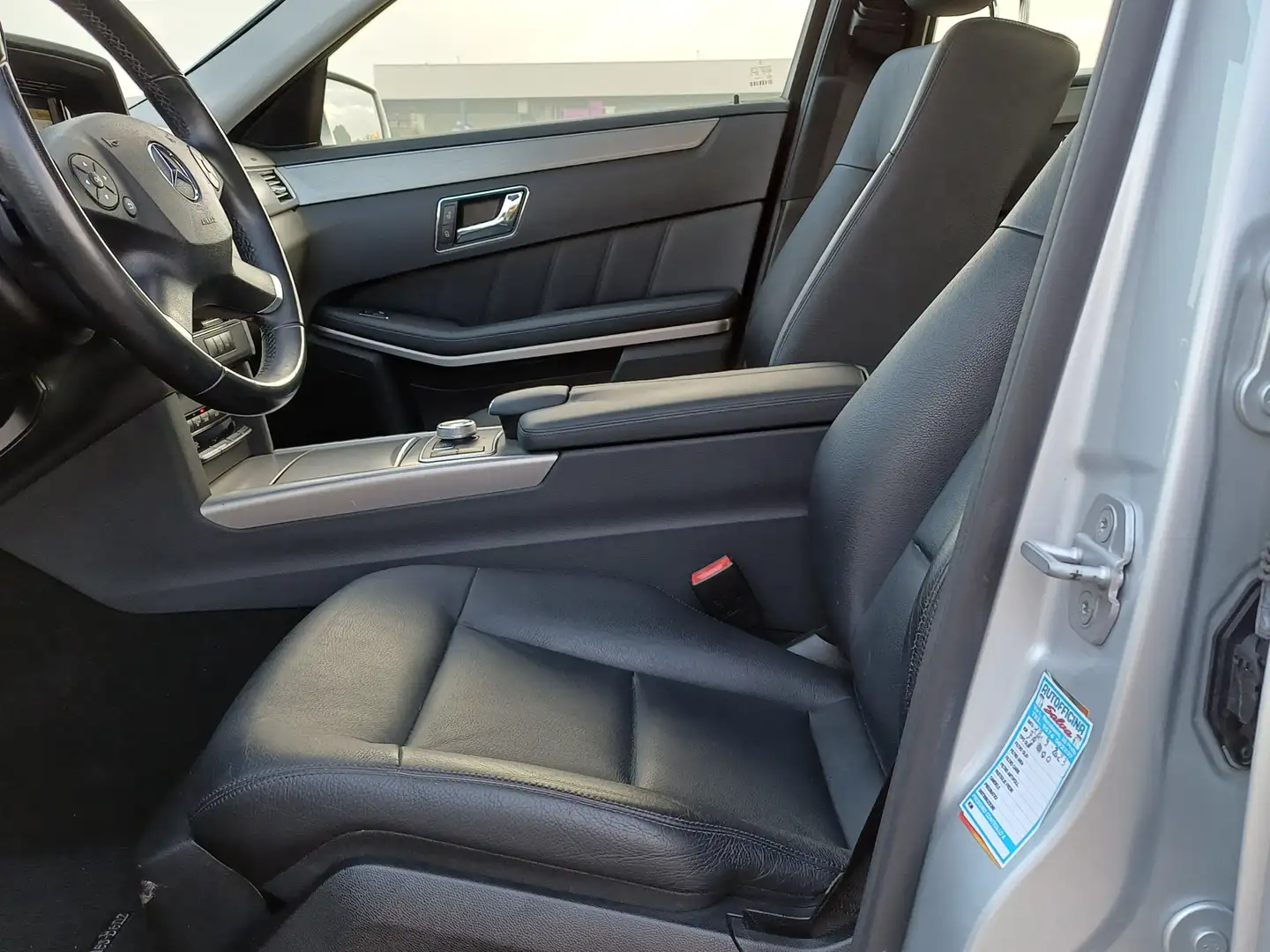 Mercedes-Benz E 350 CGI Avantgarde /Prachtige auto!/Xenon/Cruise/Navi/ Gris - 2