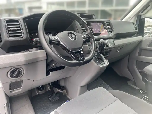 Volkswagen Crafter view 8