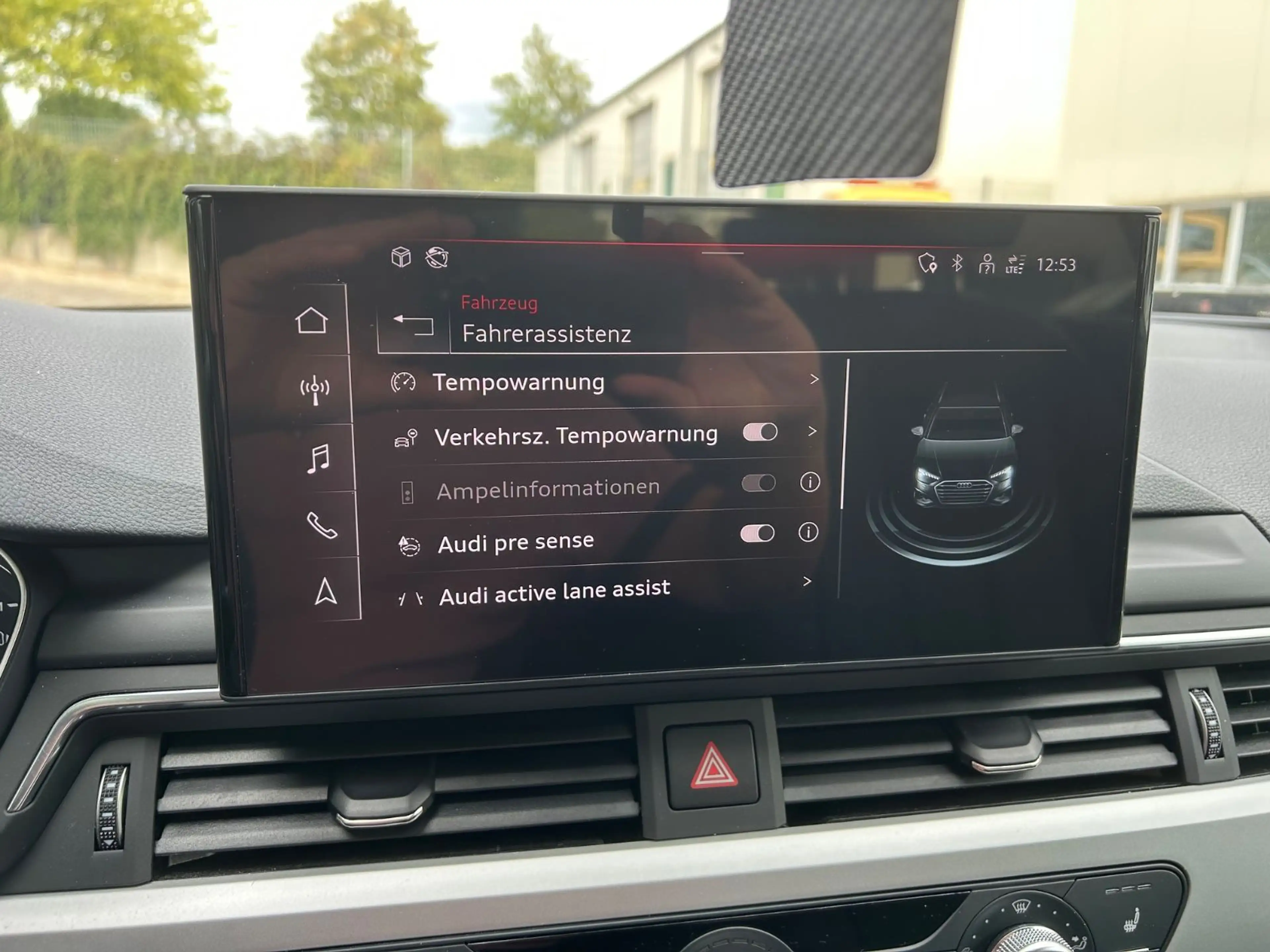 Audi A4 Avant 35 TFSI DSG — photo 20