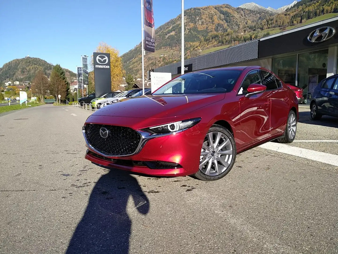 Mazda 3 LIMOUSINE G140 EXCLUSIVE Rot - 2