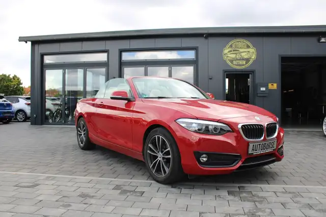 BMW 220 i Sport Line *wenig Km*