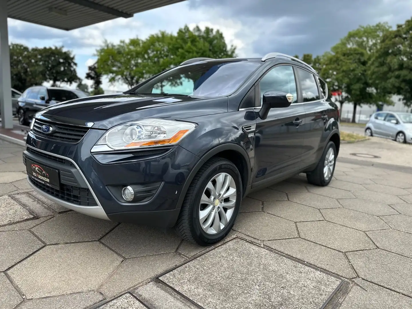 Ford Kuga Titanium 4x4 BI XENON LEDER AHK Nero - 1