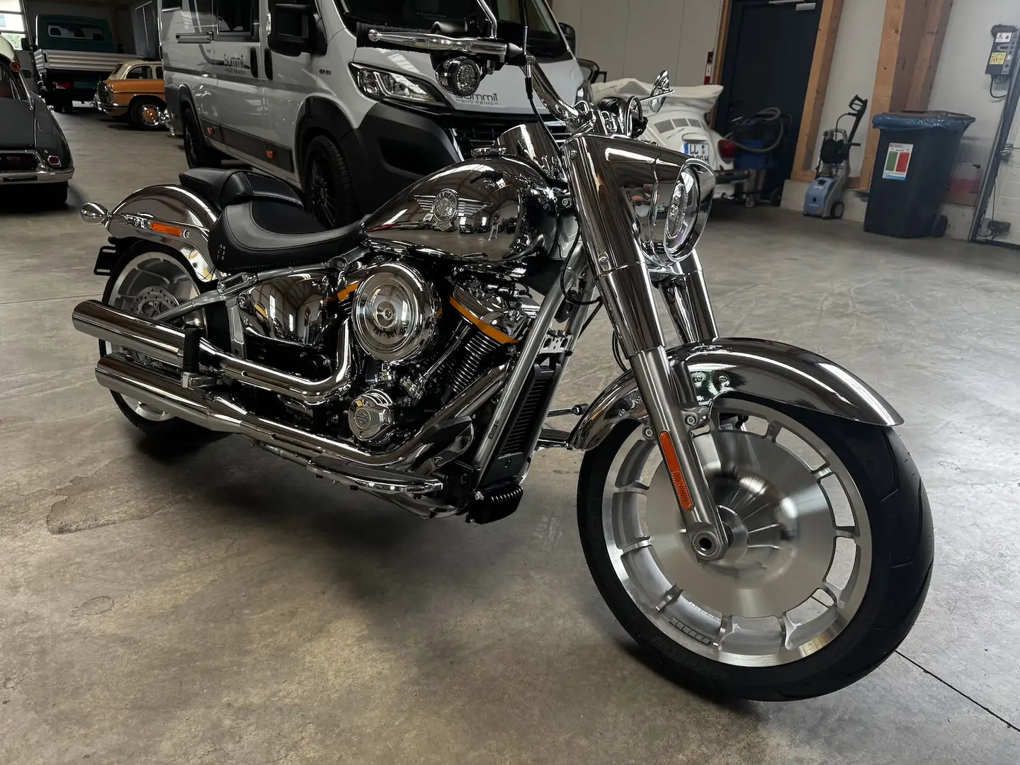 Harley-Davidson Fat Boy FLSTFI Fat Boy Gray Ghost 117 Grijs - 1
