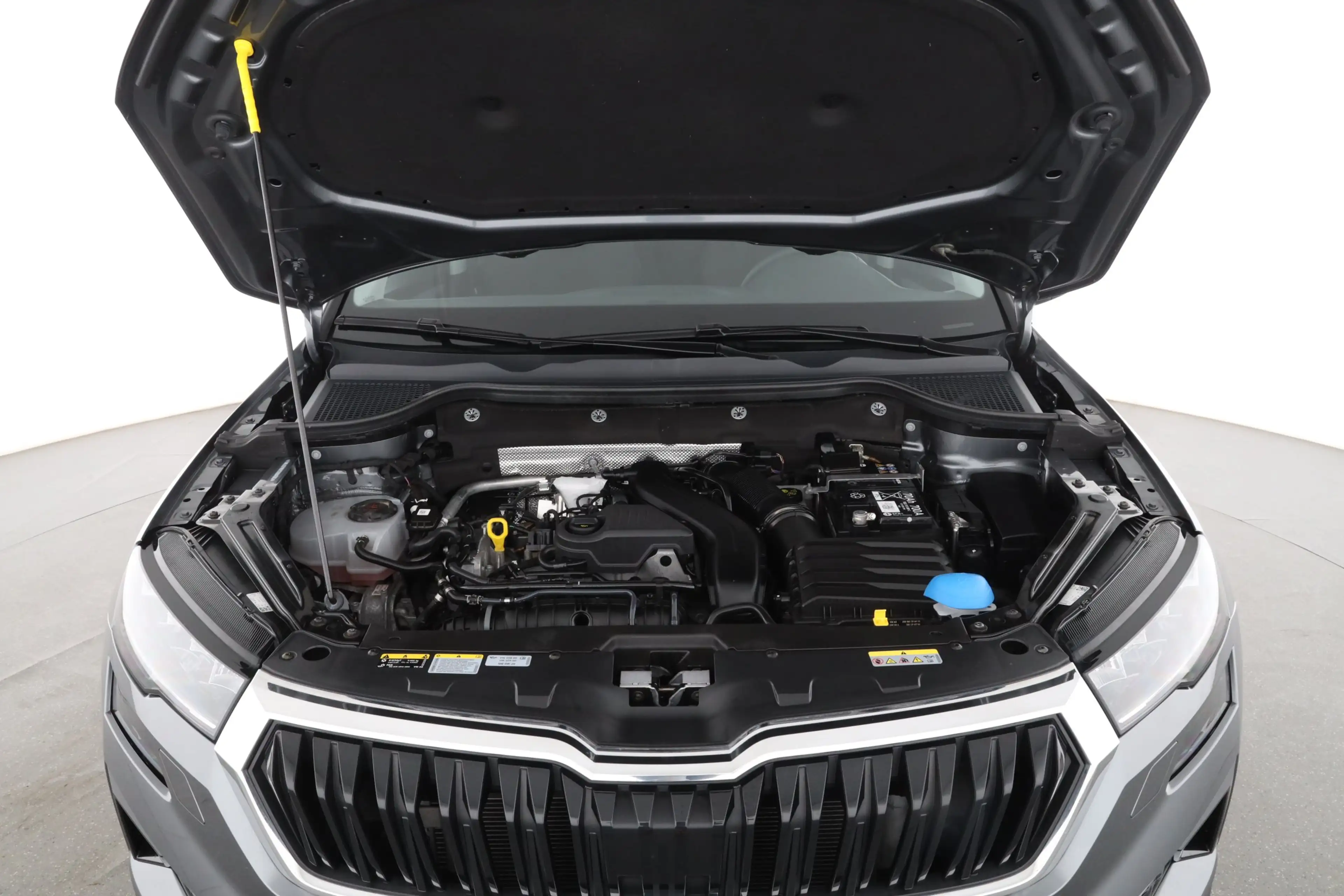 Skoda Karoq 1.5 TSI DSG SELECTION | NAVI | LED | AHK | — photo 9