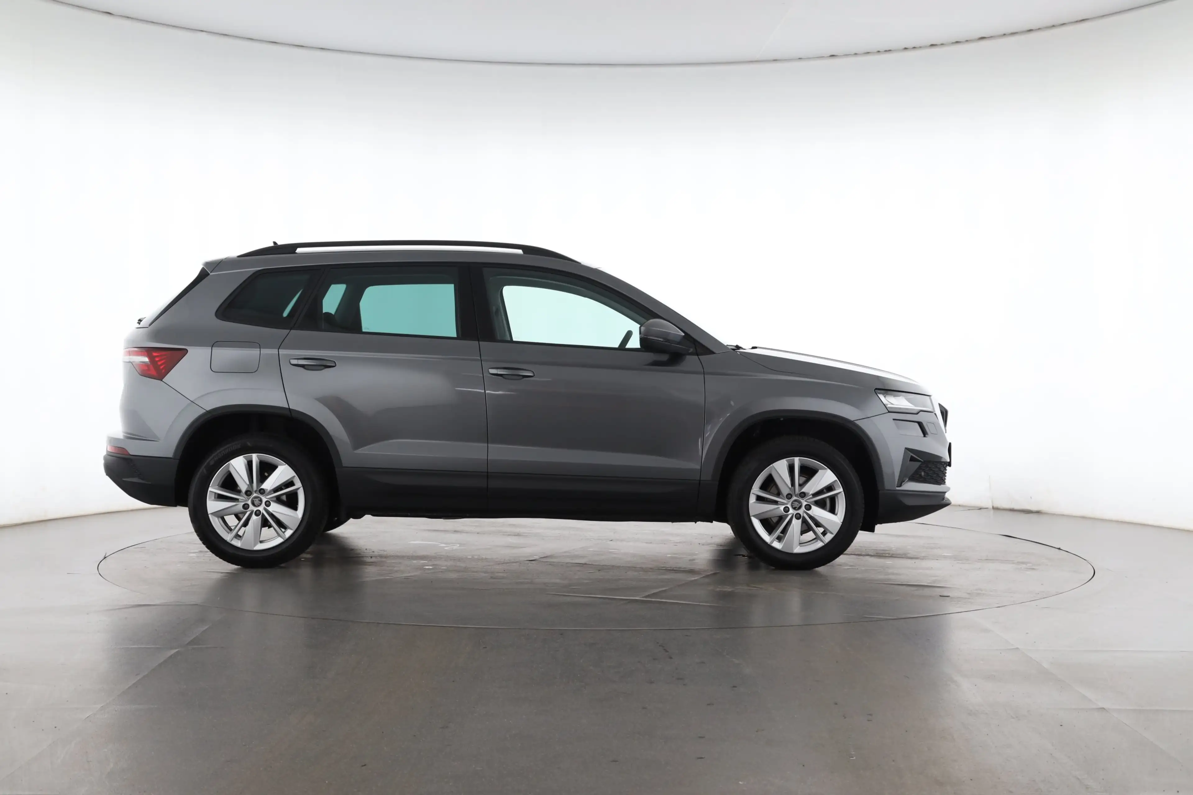 Skoda Karoq 1.5 TSI DSG SELECTION | NAVI | LED | AHK | — photo 7