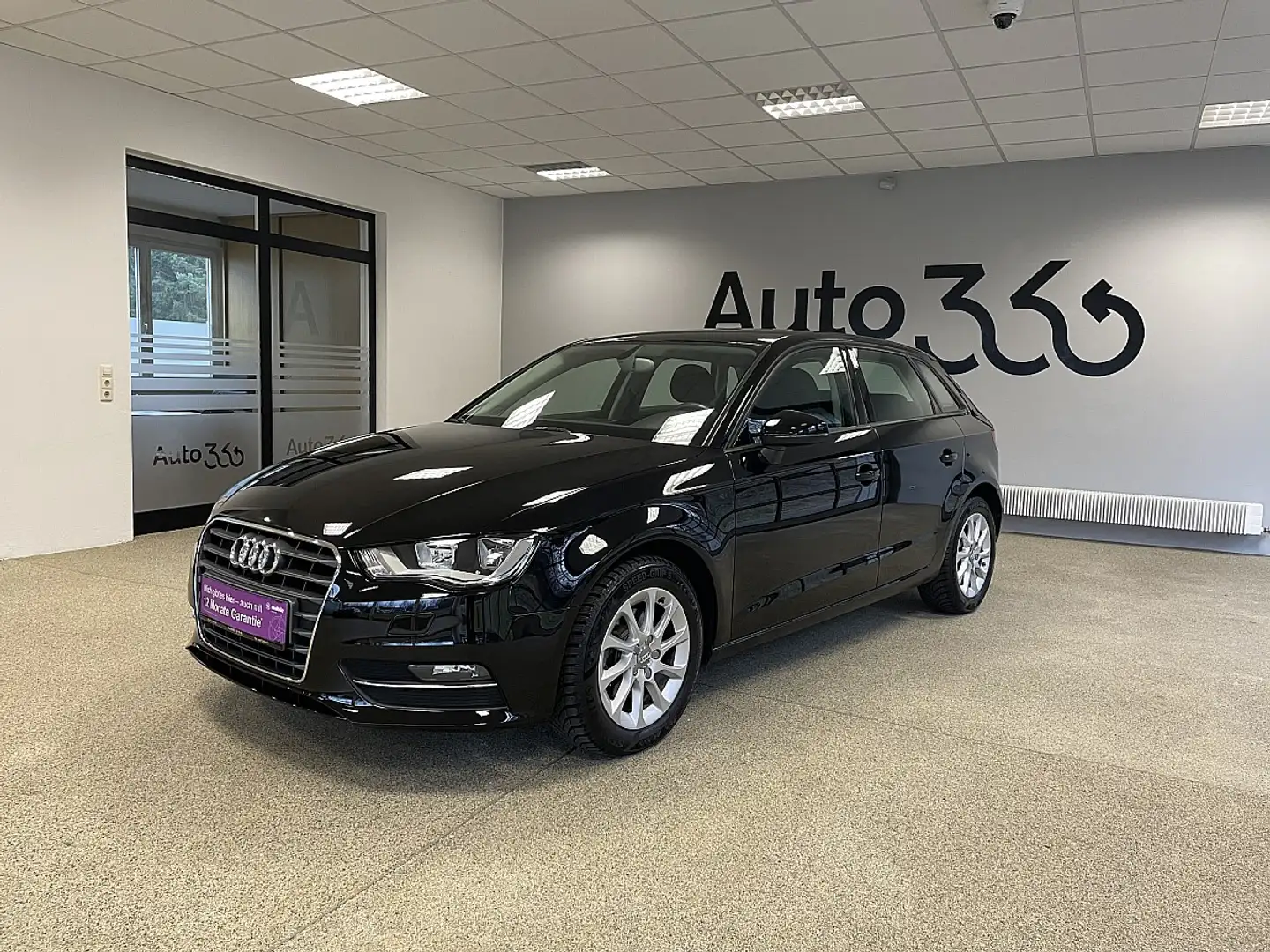 Audi A3 Sportback Start 1,6 TDI DPF Schwarz - 2