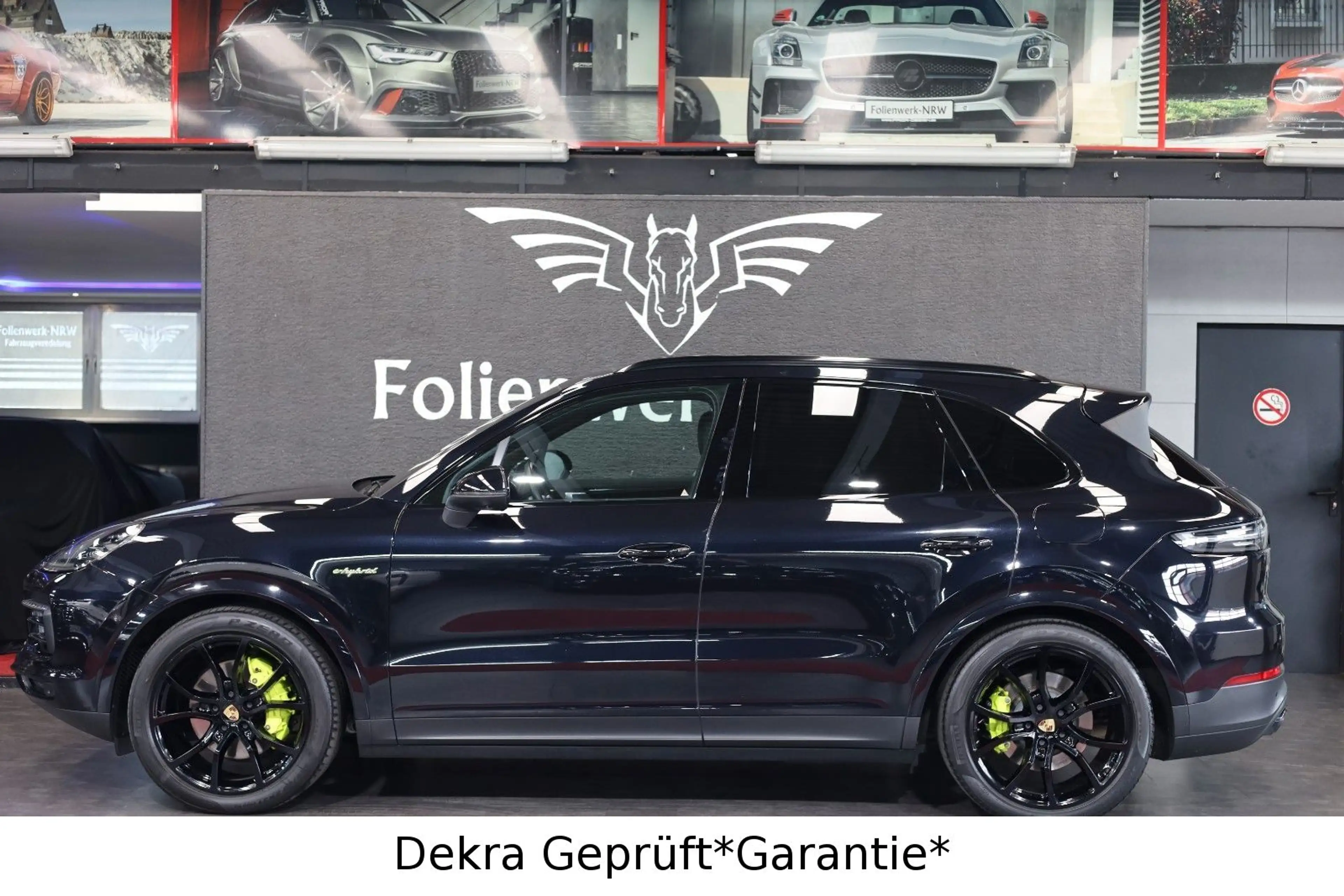 Porsche Cayenne E-Hybrid*Matrix*AHK*Pano*360° — photo 9