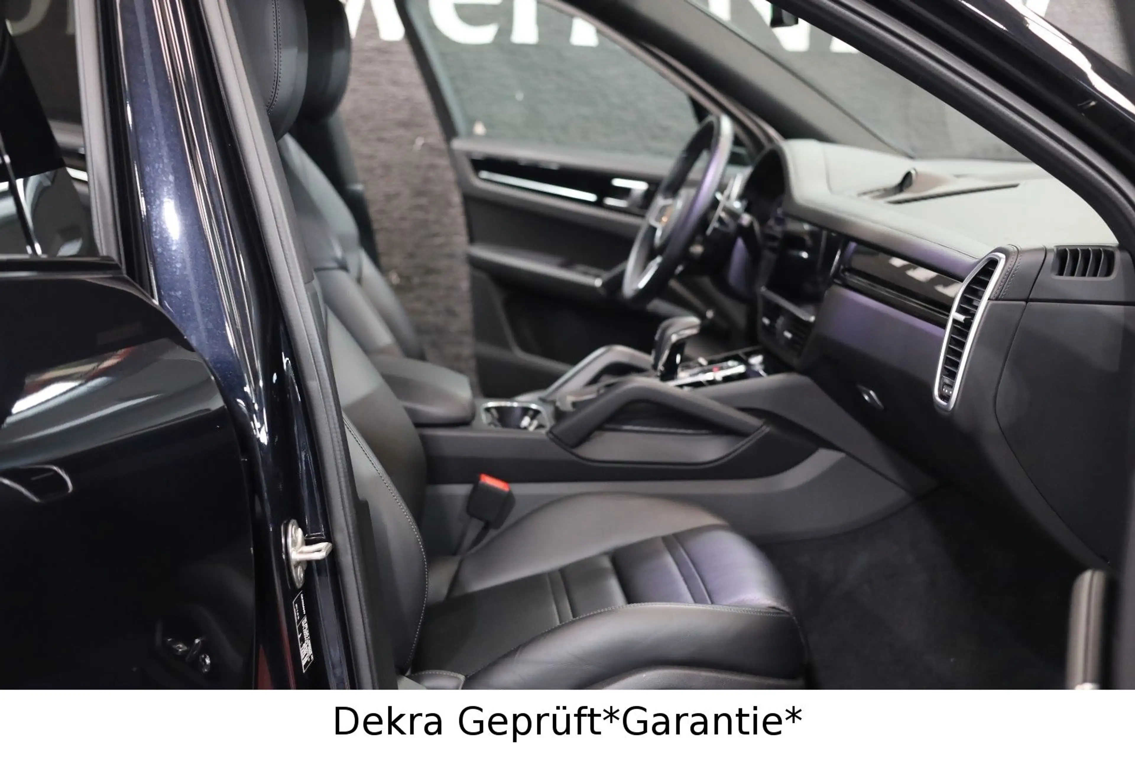 Porsche Cayenne E-Hybrid*Matrix*AHK*Pano*360° — photo 4