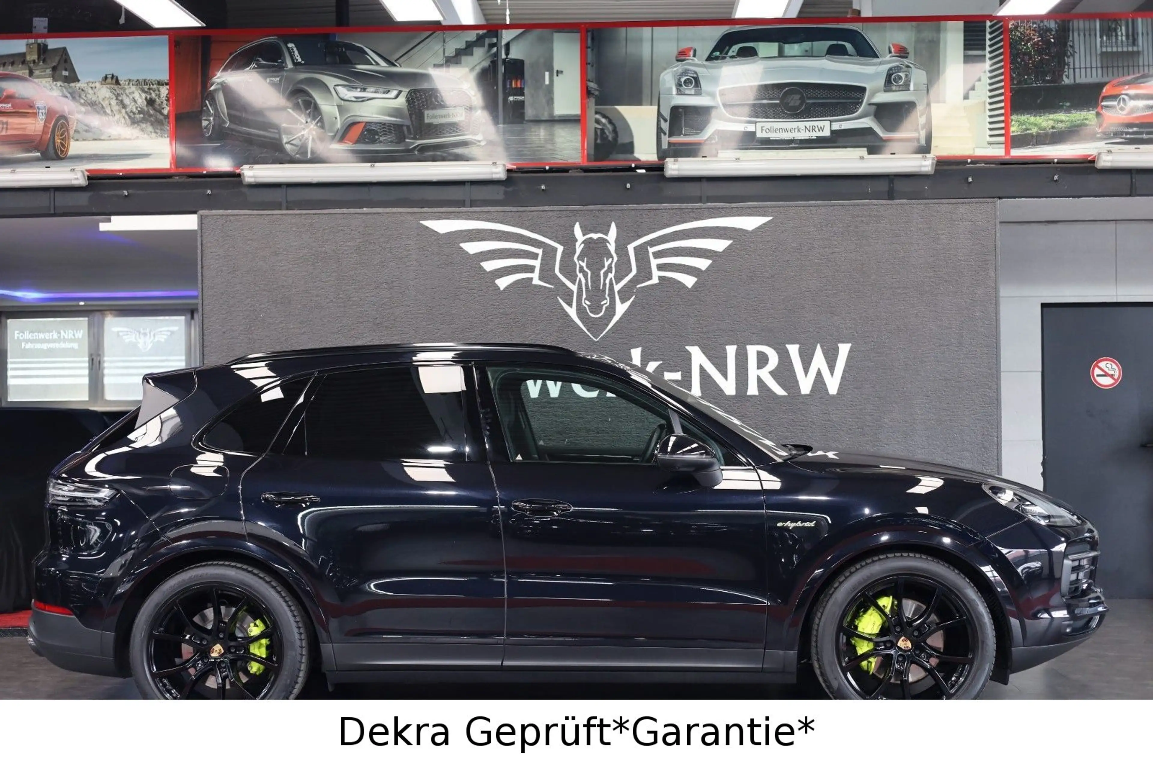 Porsche Cayenne E-Hybrid*Matrix*AHK*Pano*360° — photo 3