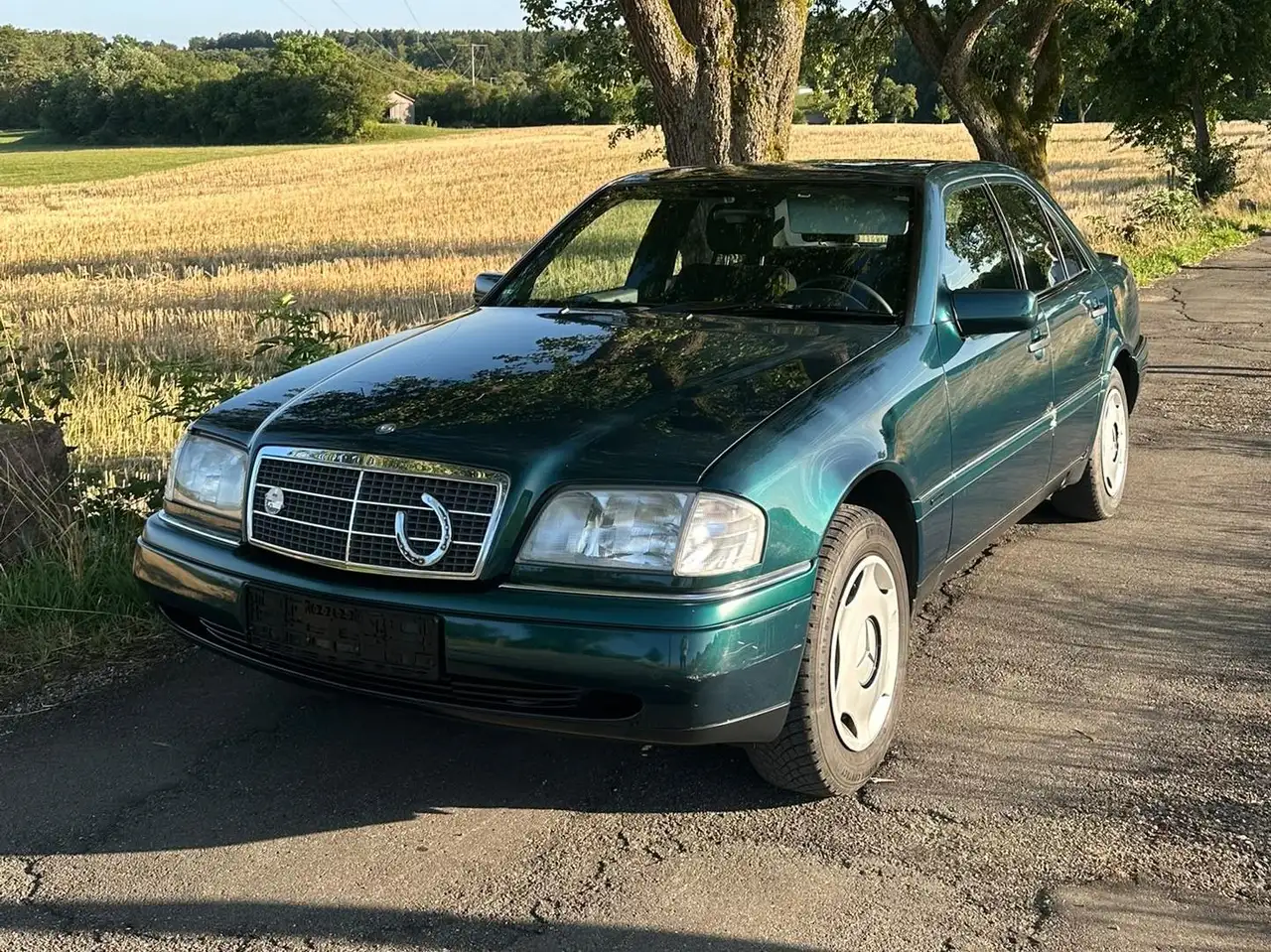 Mercedes-Benz C 180 Elegance, foto 1