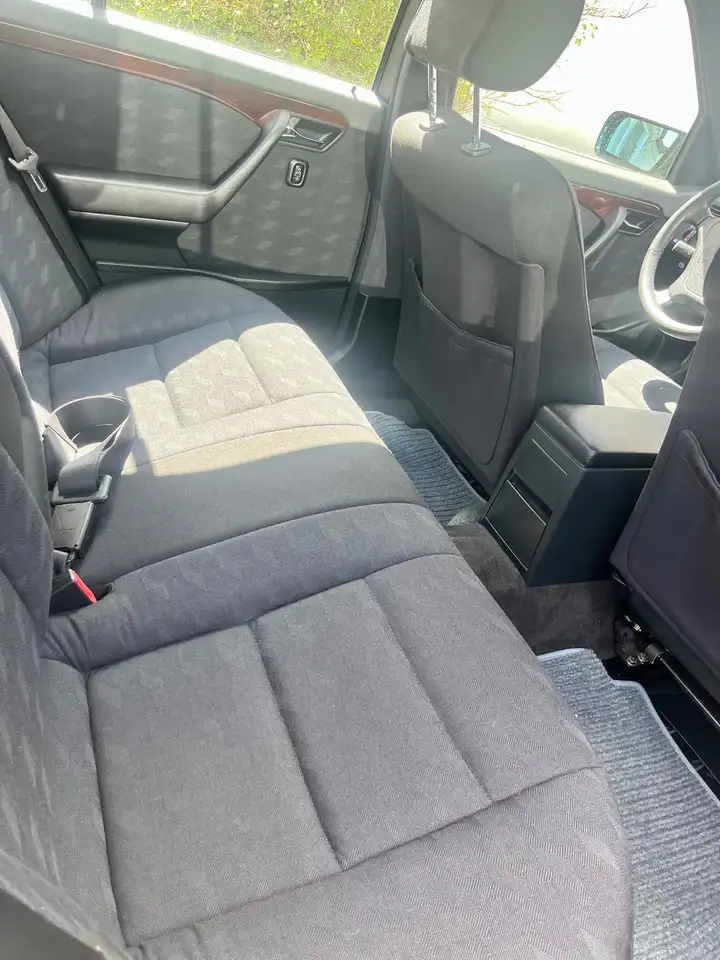 Mercedes-Benz C 180 Elegance, foto 12
