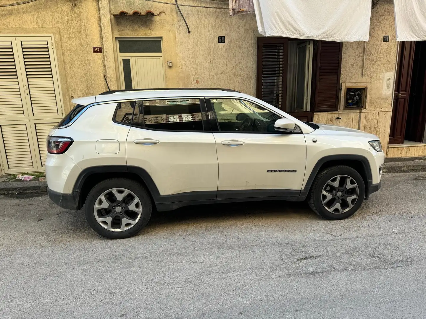 Jeep Compass Compass 2.0 mjt Opening Edition 4wd 140cv auto Bianco - 2