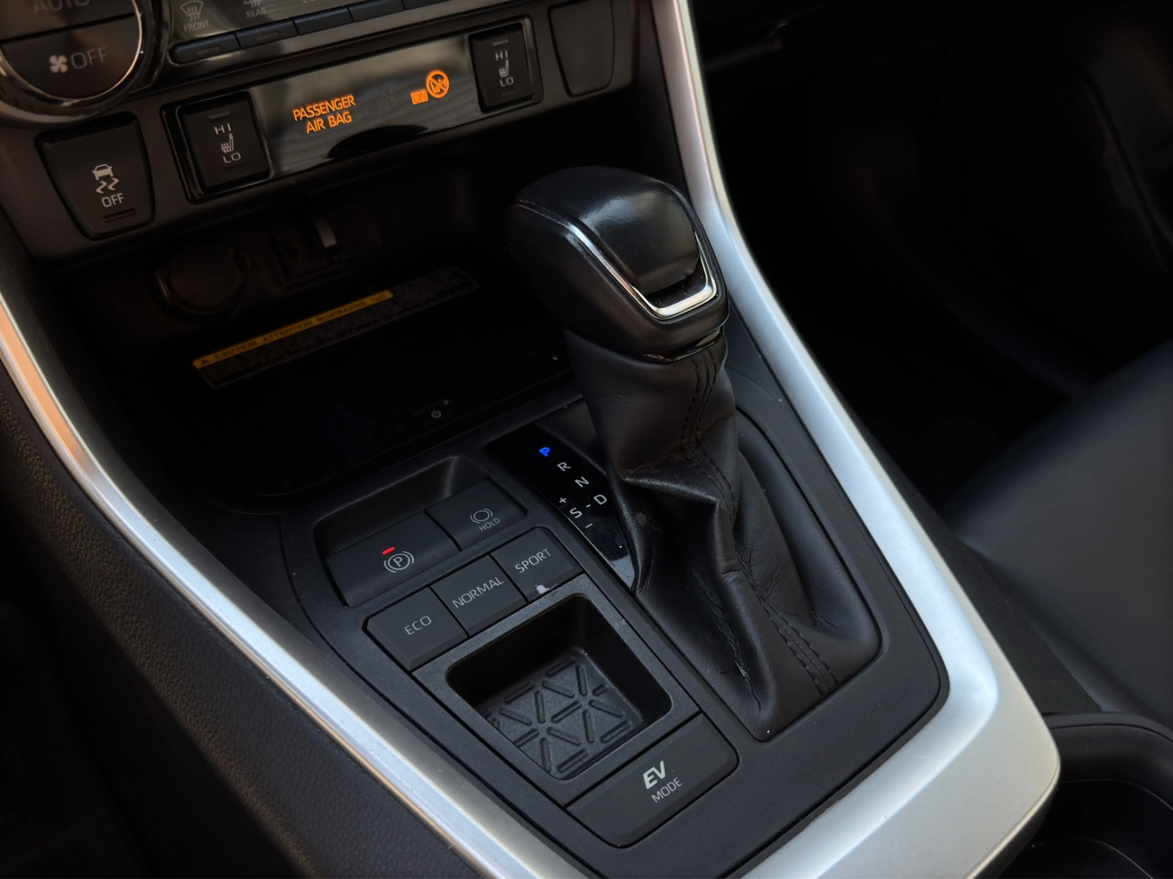 Toyota RAV 4 2.5 Hybrid Bi-Tone | Dealer OH | Camera | Memory S — photo 15