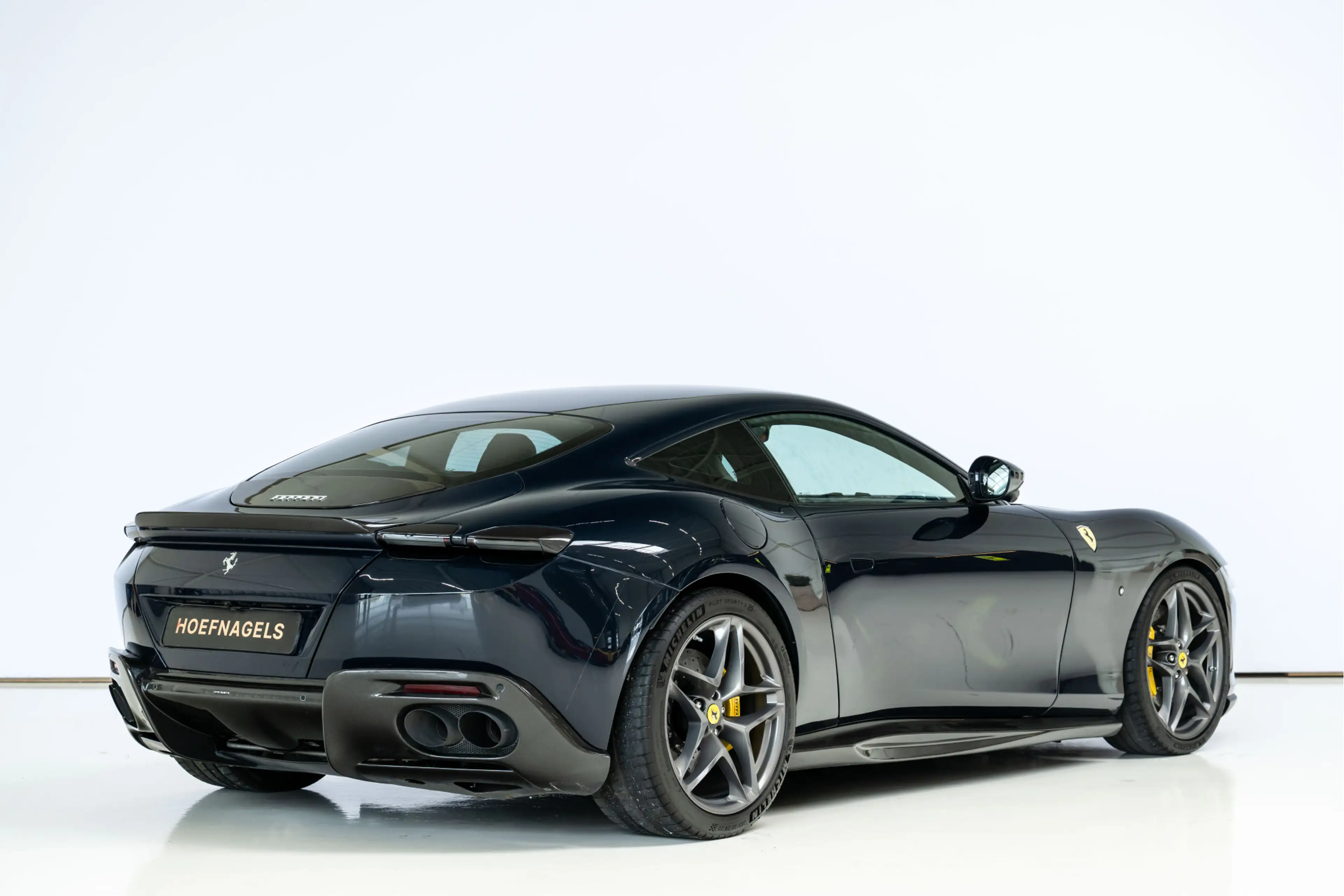 Ferrari Roma 3.9 V8 Blue Pozzi, Side display, Carbon, Adas, JBL — photo 4