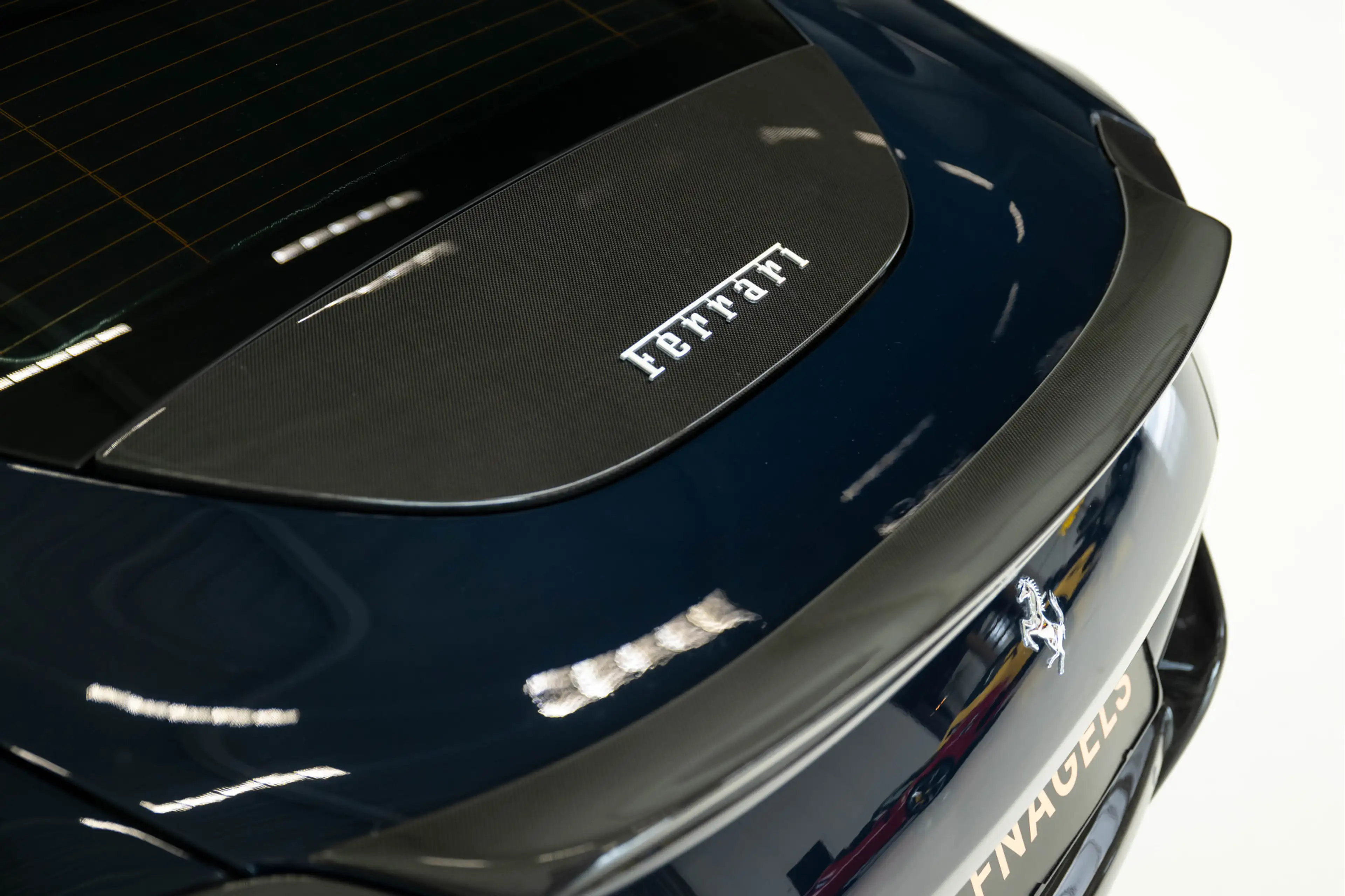 Ferrari Roma 3.9 V8 Blue Pozzi, Side display, Carbon, Adas, JBL — photo 8