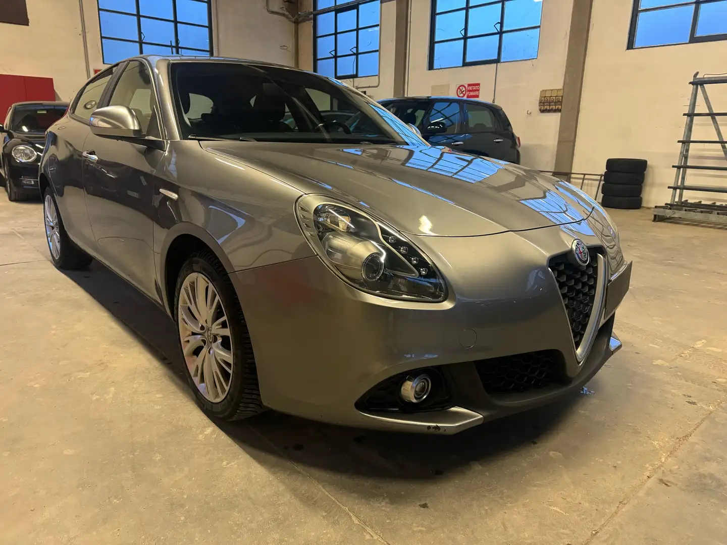 Alfa Romeo Giulietta 1.6 jtdm Super 120cv - 1
