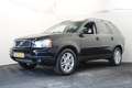 Volvo XC90 2.4 D5 Momentum Zwart - thumbnail 1