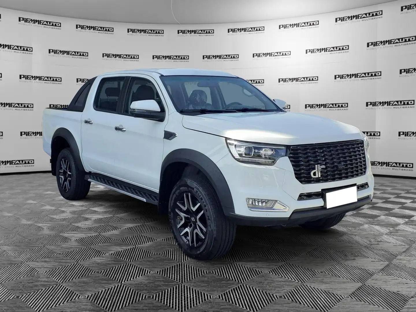 DR Automobiles PK8 2.0 Turbo Diesel Doppia Cabina 4x4 Fehér - 1