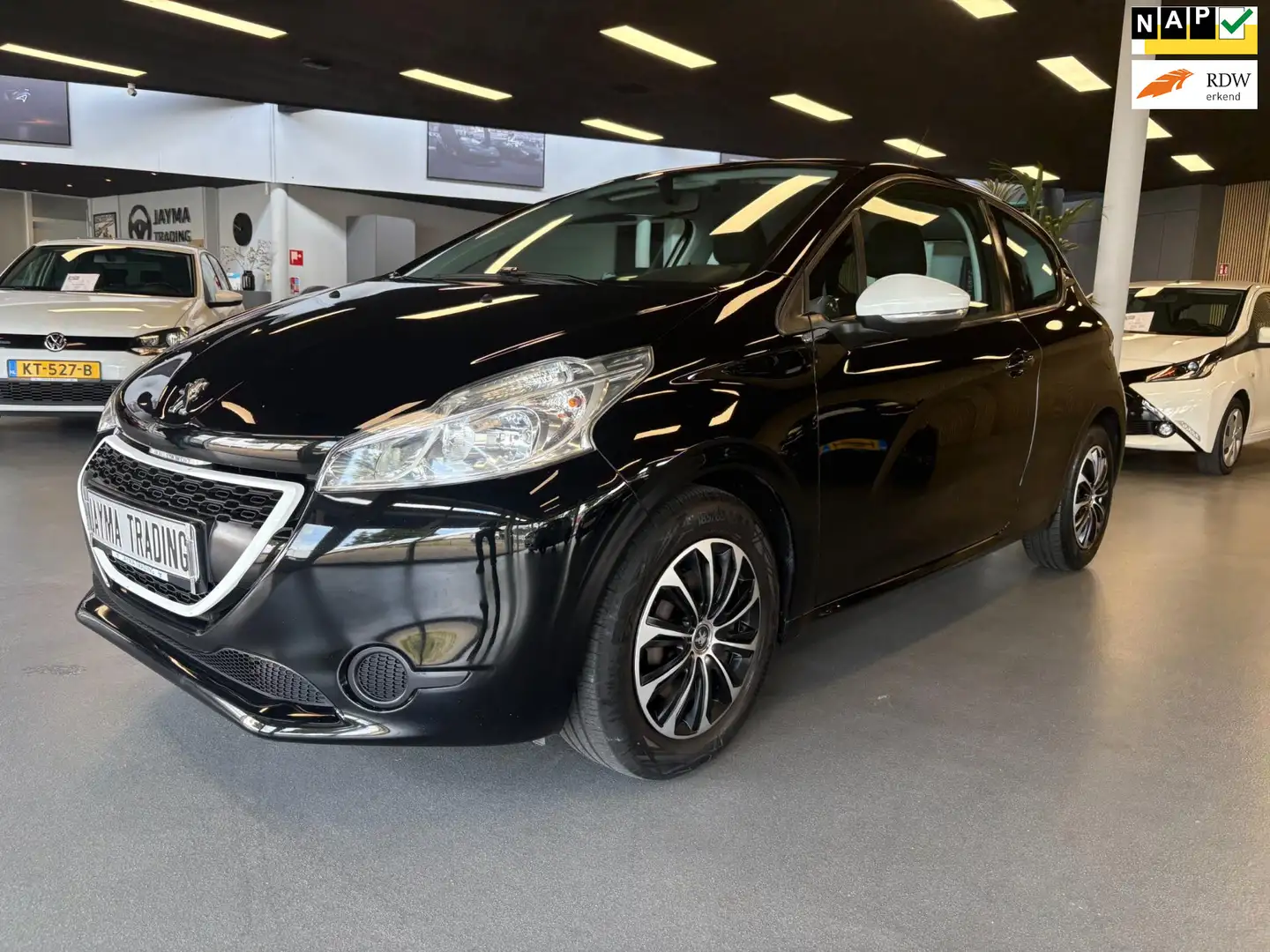 Peugeot 208 1.0 VTi LIKE Zwart - 1