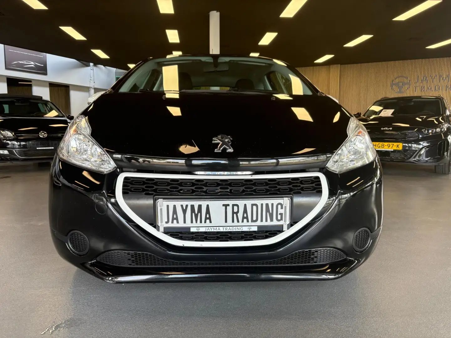 Peugeot 208 1.0 VTi LIKE Zwart - 2