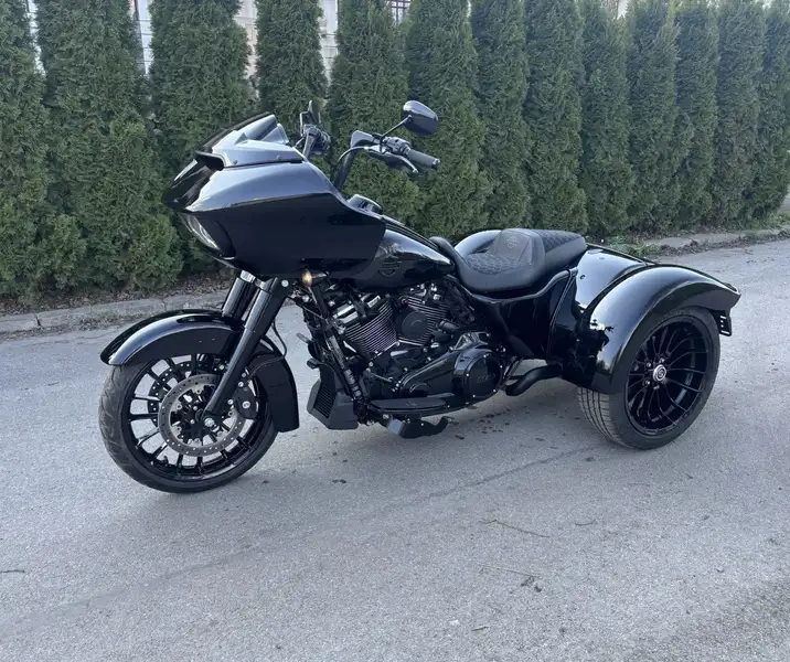 Harley-Davidson Road Glide - foto 4