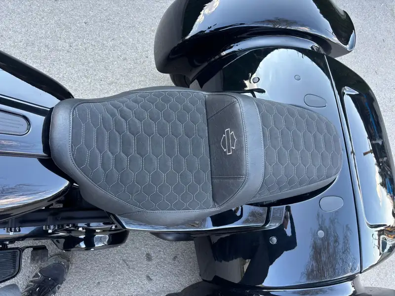 Harley-Davidson Road Glide - foto 7