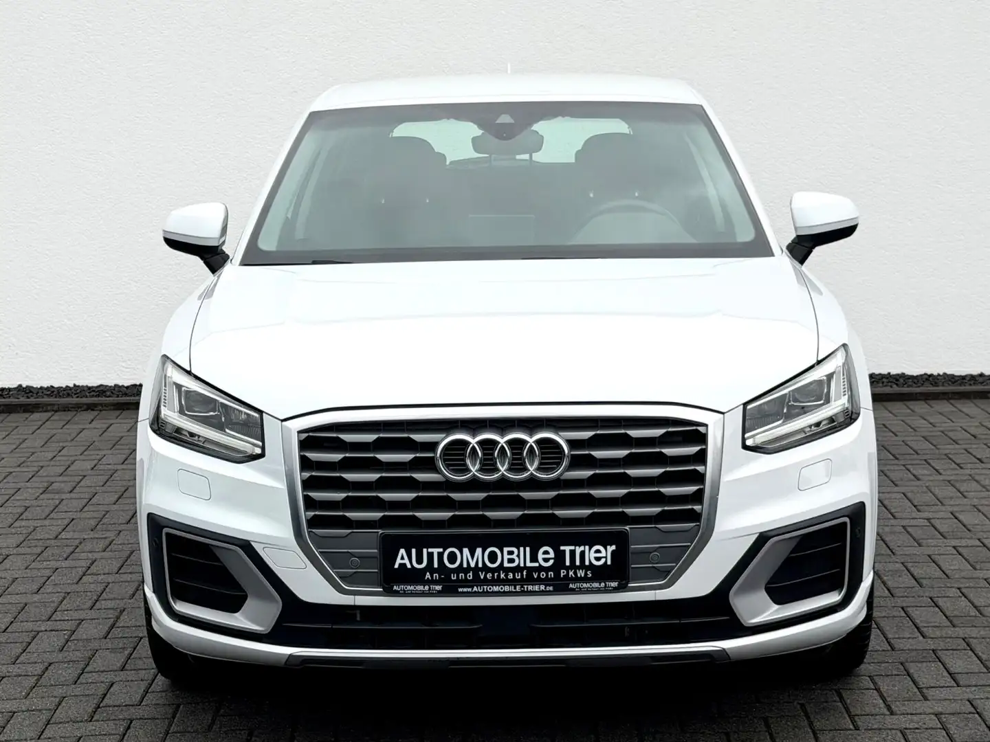 Audi Q2 1.6 TDI sport /NAVI/LED/ACC/PDC/GARANTIE/ Wit - 2