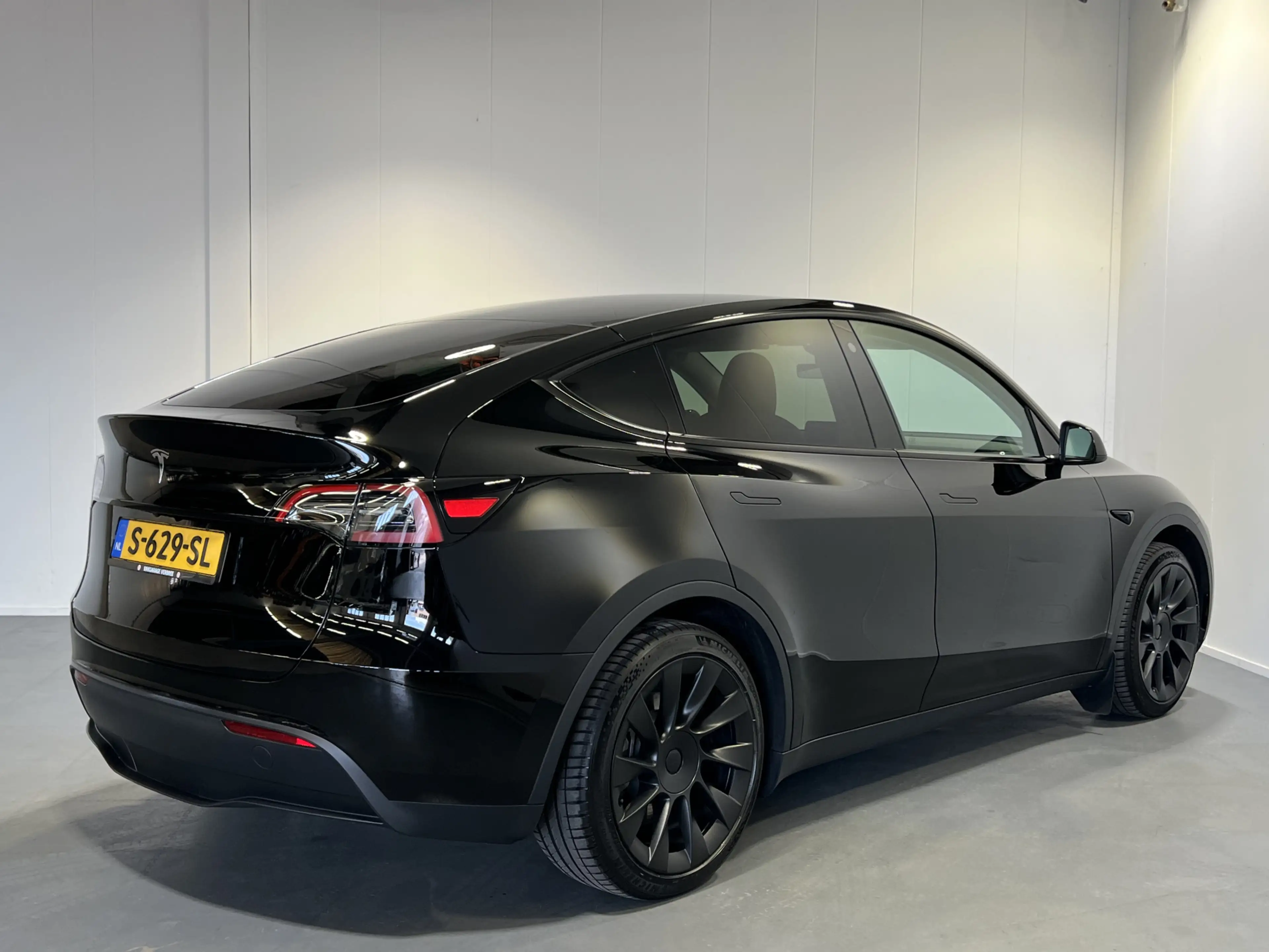 Tesla Model Y RWD 58 kWh | Navigatie | LM Velgen 20" | Panoramad — photo 2