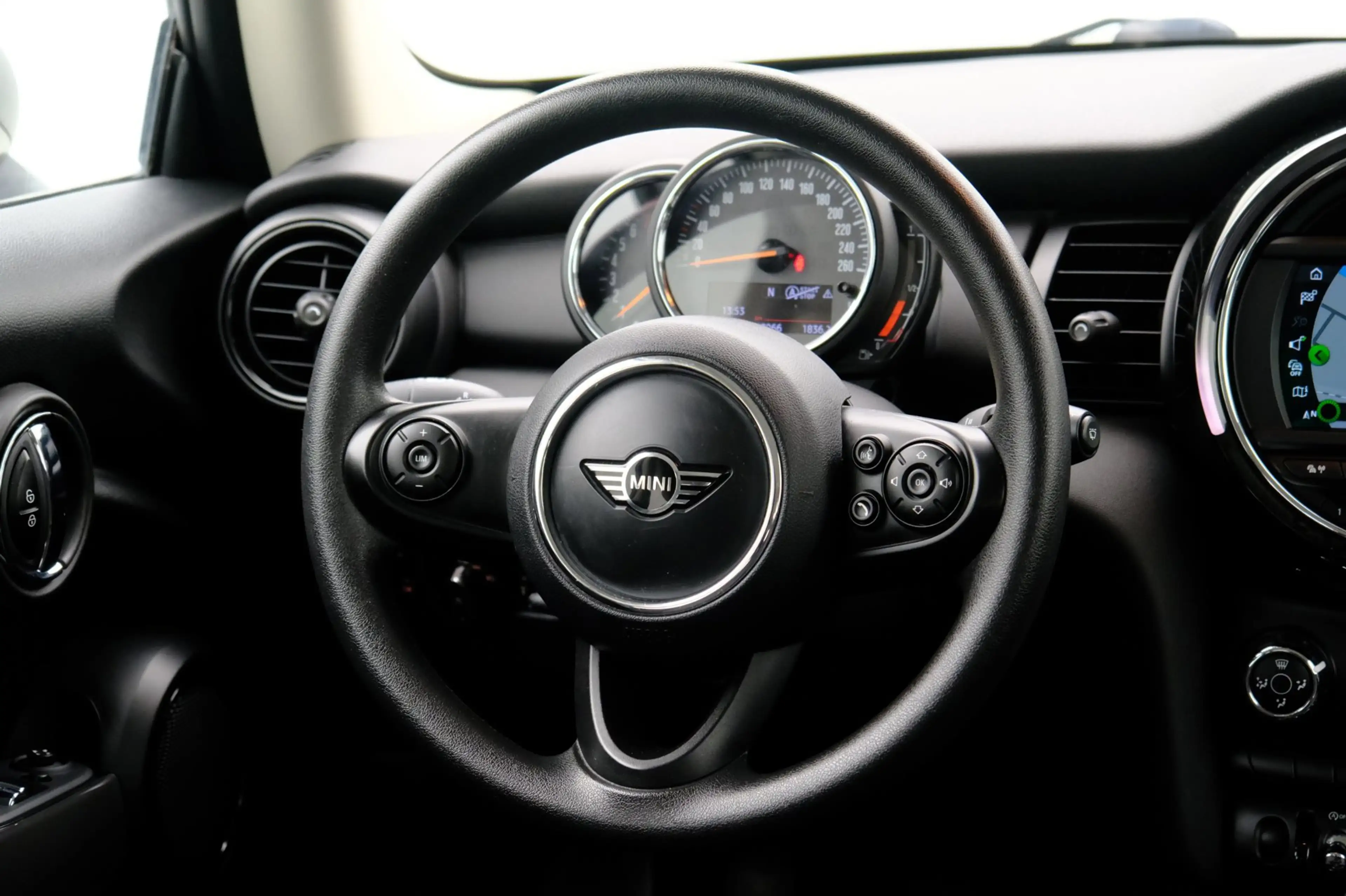 MINI One 3-Deurs 1.5 Chili Navi|Airco|LMV — photo 10