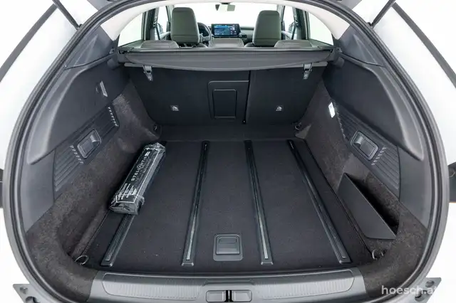 Citroen C5 X view 9