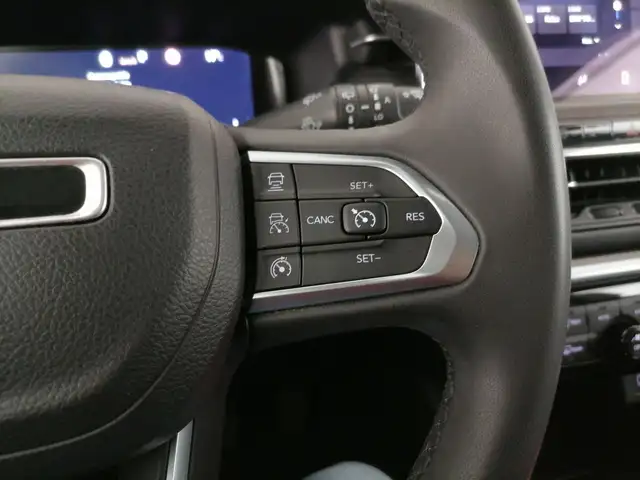 Jeep Compass view 25
