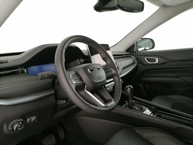 Jeep Compass view 11