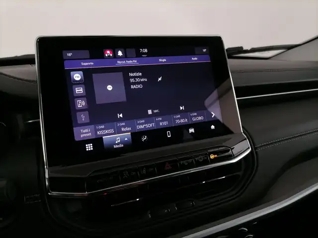 Jeep Compass view 17